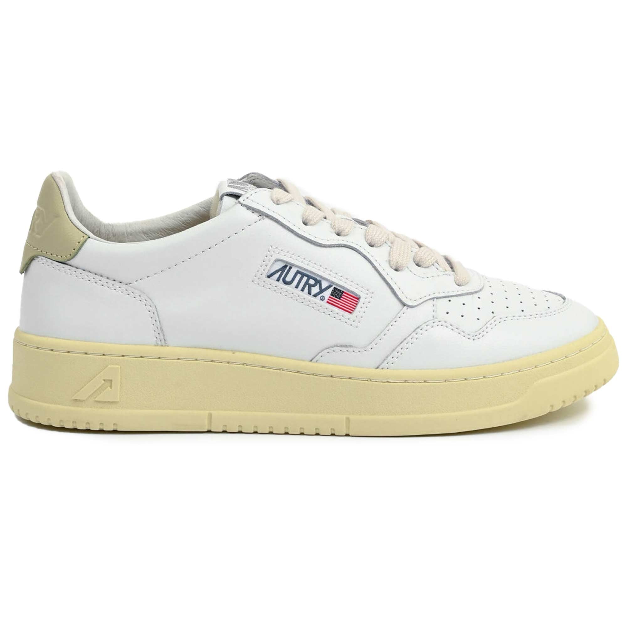 Autry Womens Medalist Low - White Foam - WLL87-WHF – Stuarts London