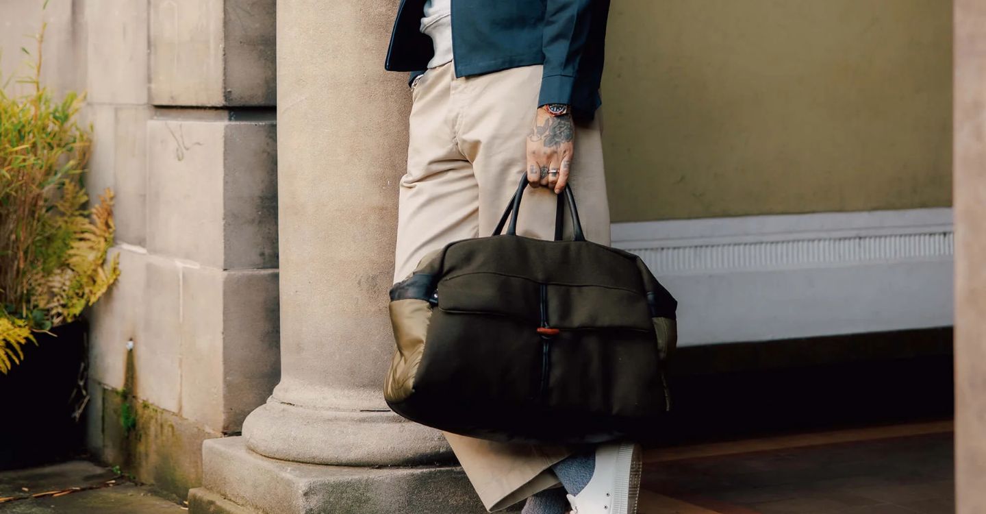 About Minnessak: Minimalist Bags Designed for Modern Living