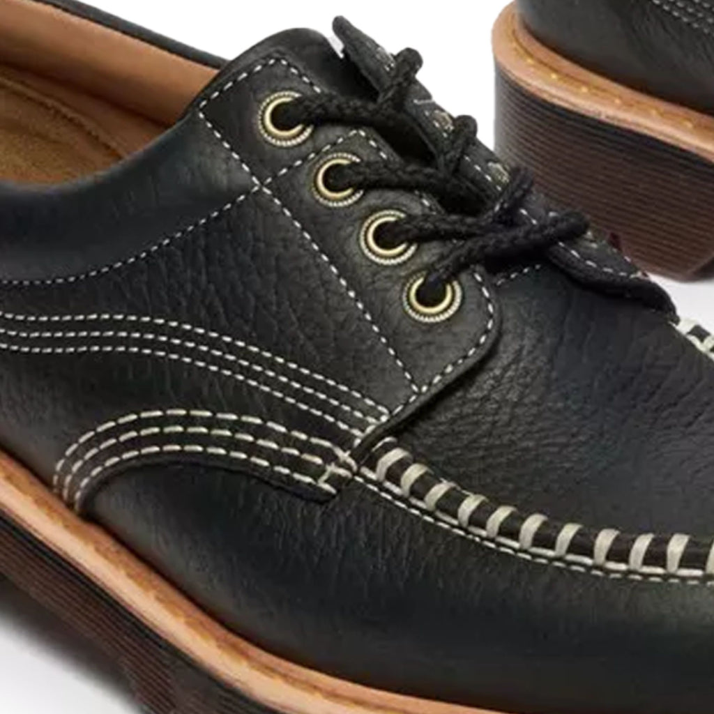 Lowell Wild Grain Leather Moc Toe - Black