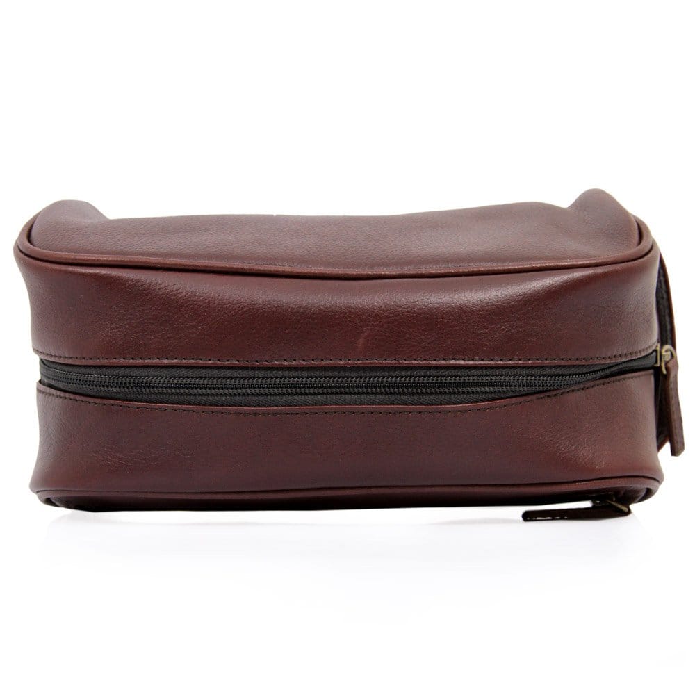 Barbour Leather Washbag - Brown