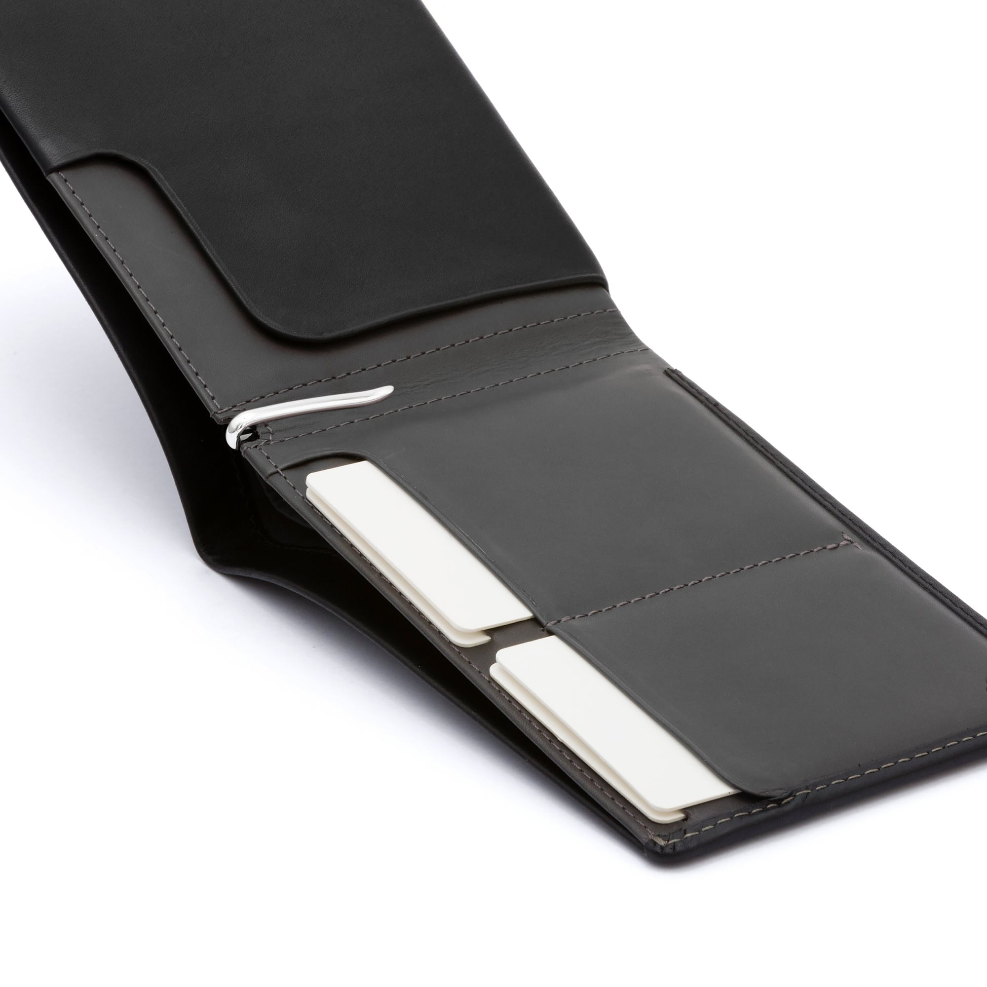 Bellroy Travel Wallet Black WTRA-2771-RFID