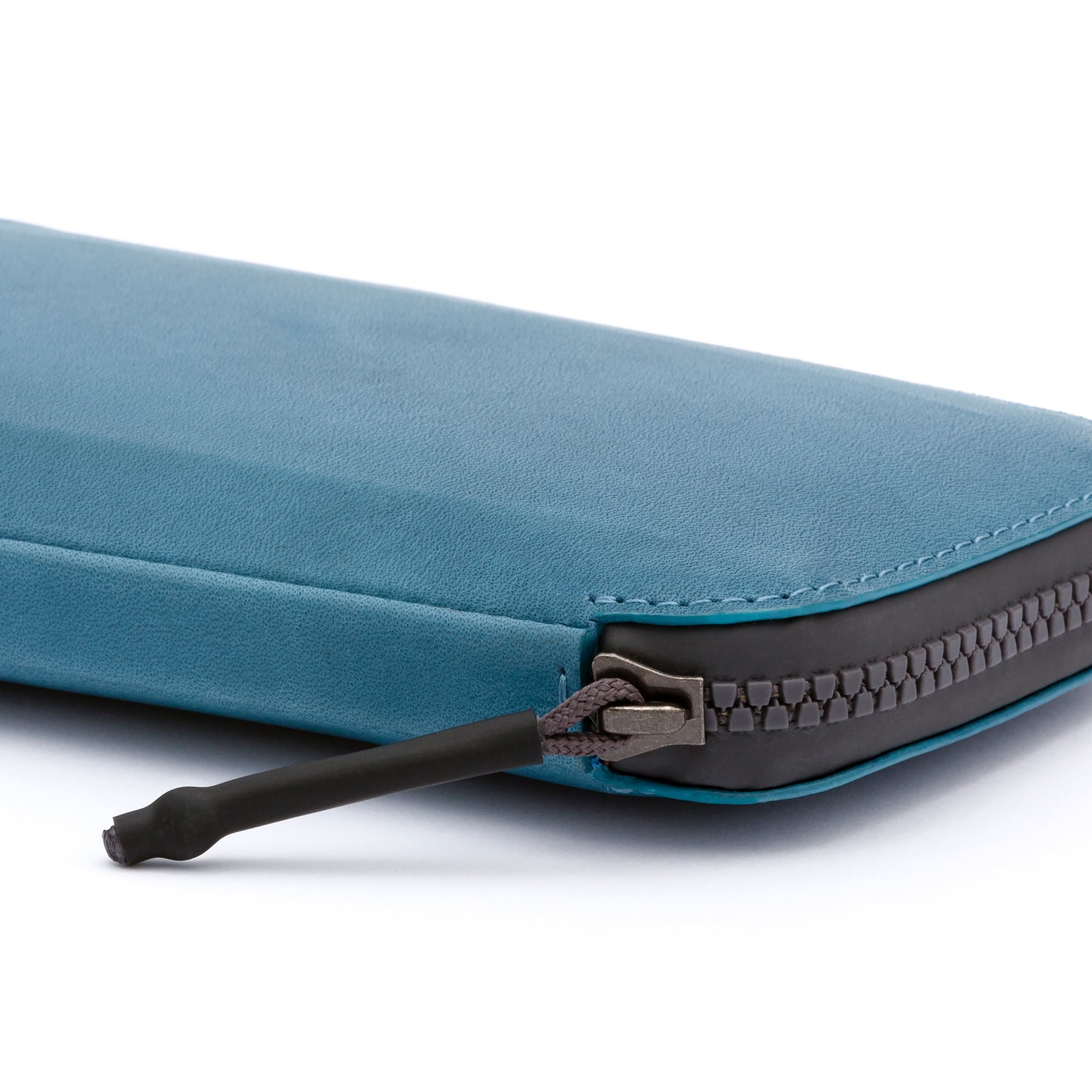 Bellroy All Conditions Phone Pocket - Standard Arctic Blue 2603-WAPA