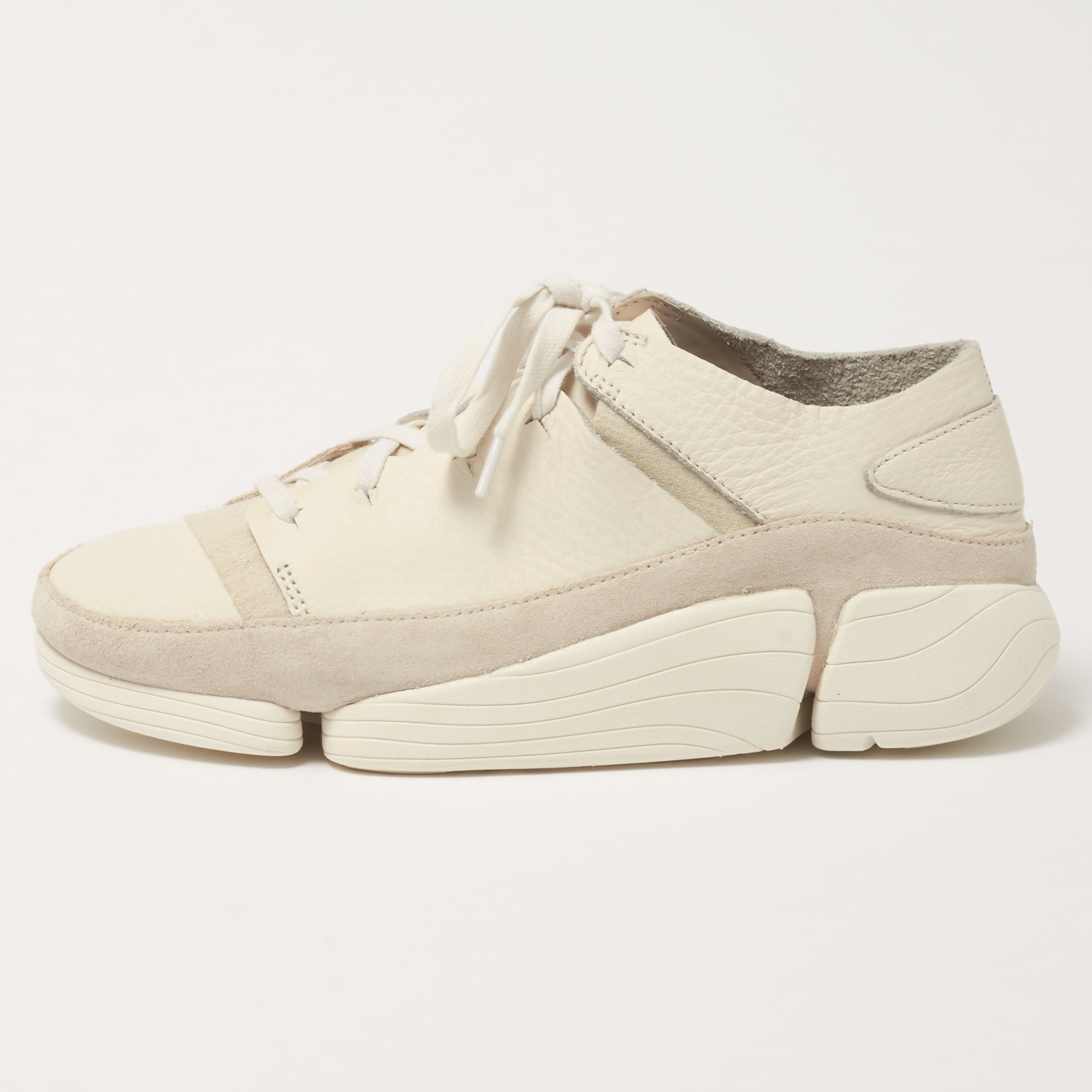 Trigenic Evo Shoes - White Leather