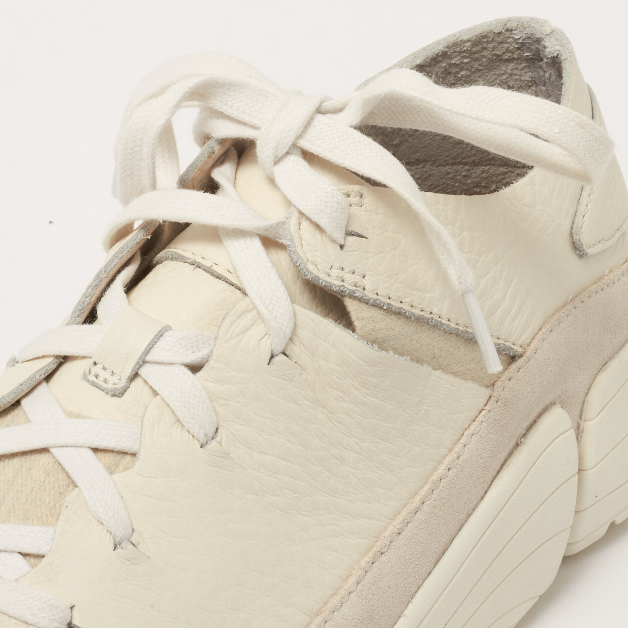 Trigenic Evo Shoes - White Leather