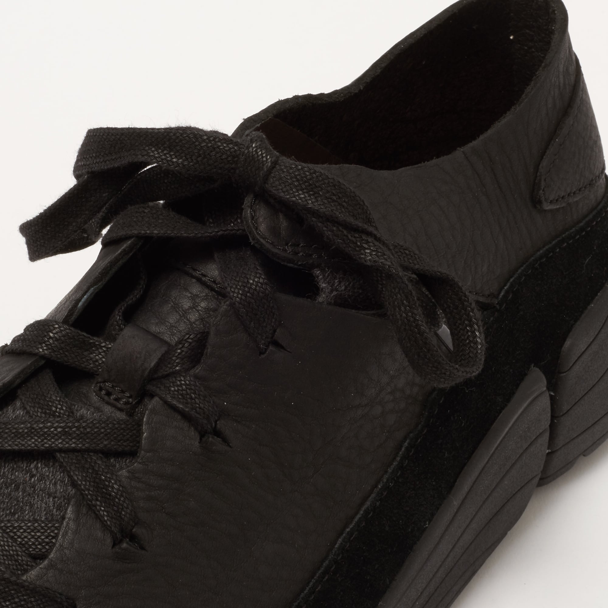 Trigenic Evo Shoes - Black Leather