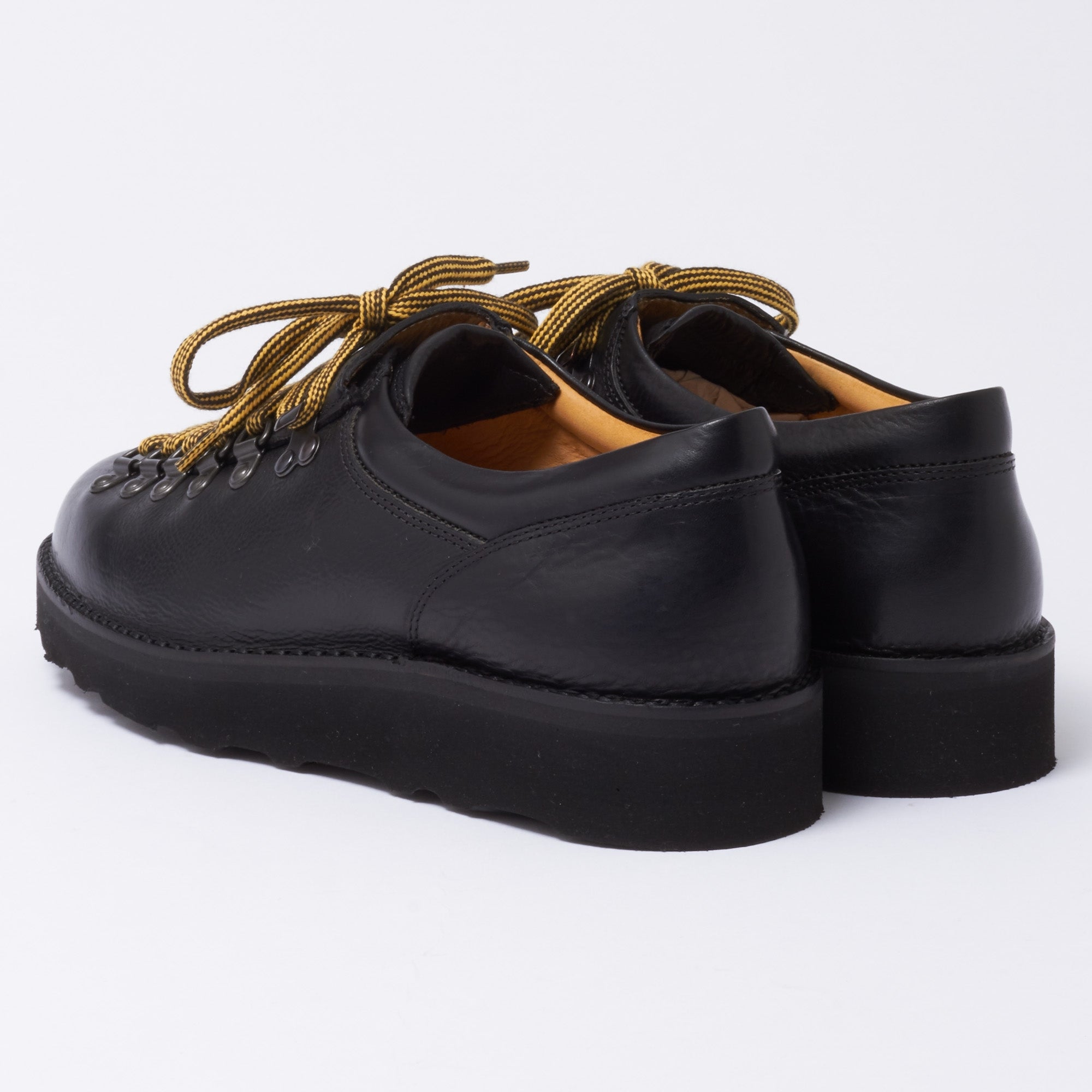 Fracap M121 Walking Shoe - Black