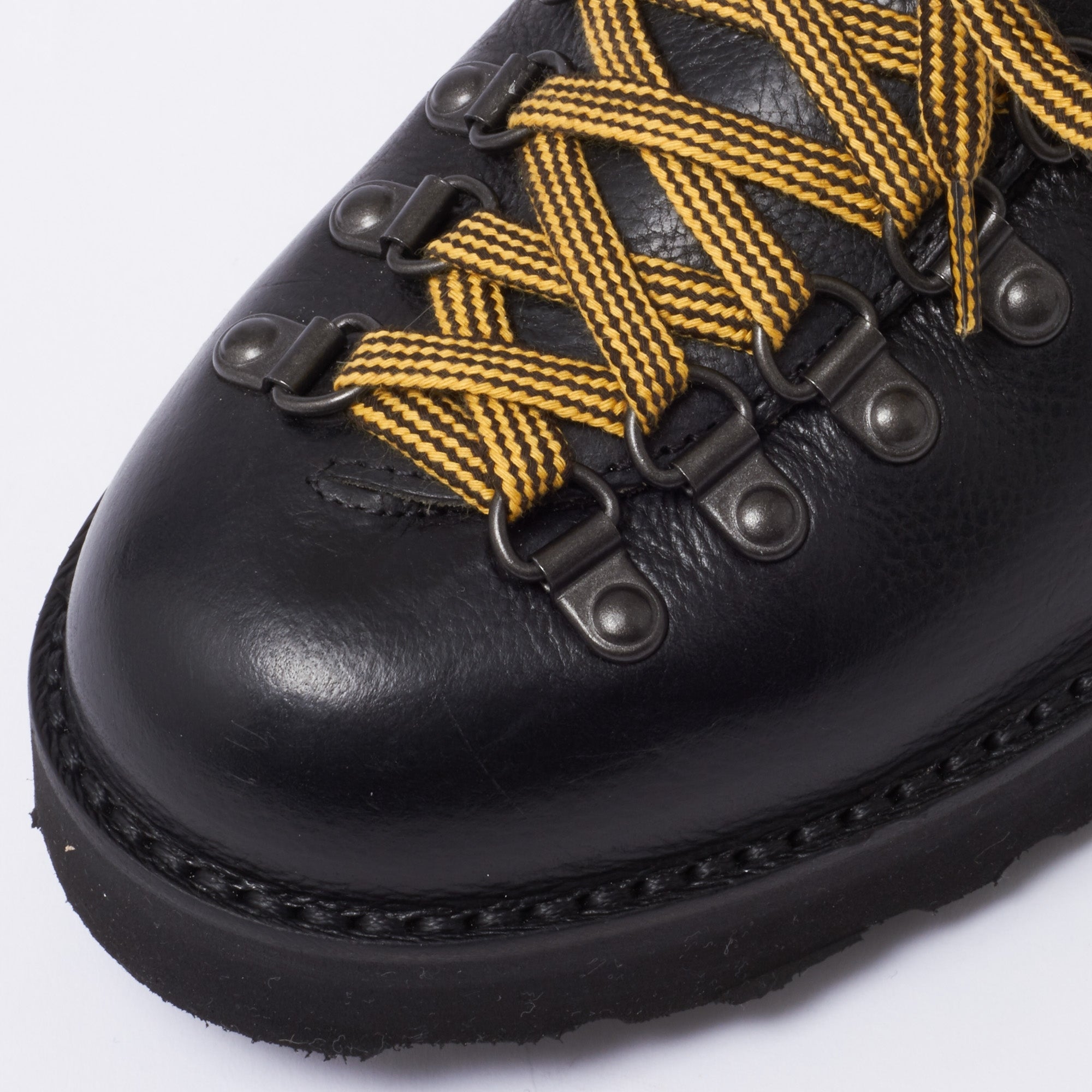 Fracap M121 Walking Shoe - Black