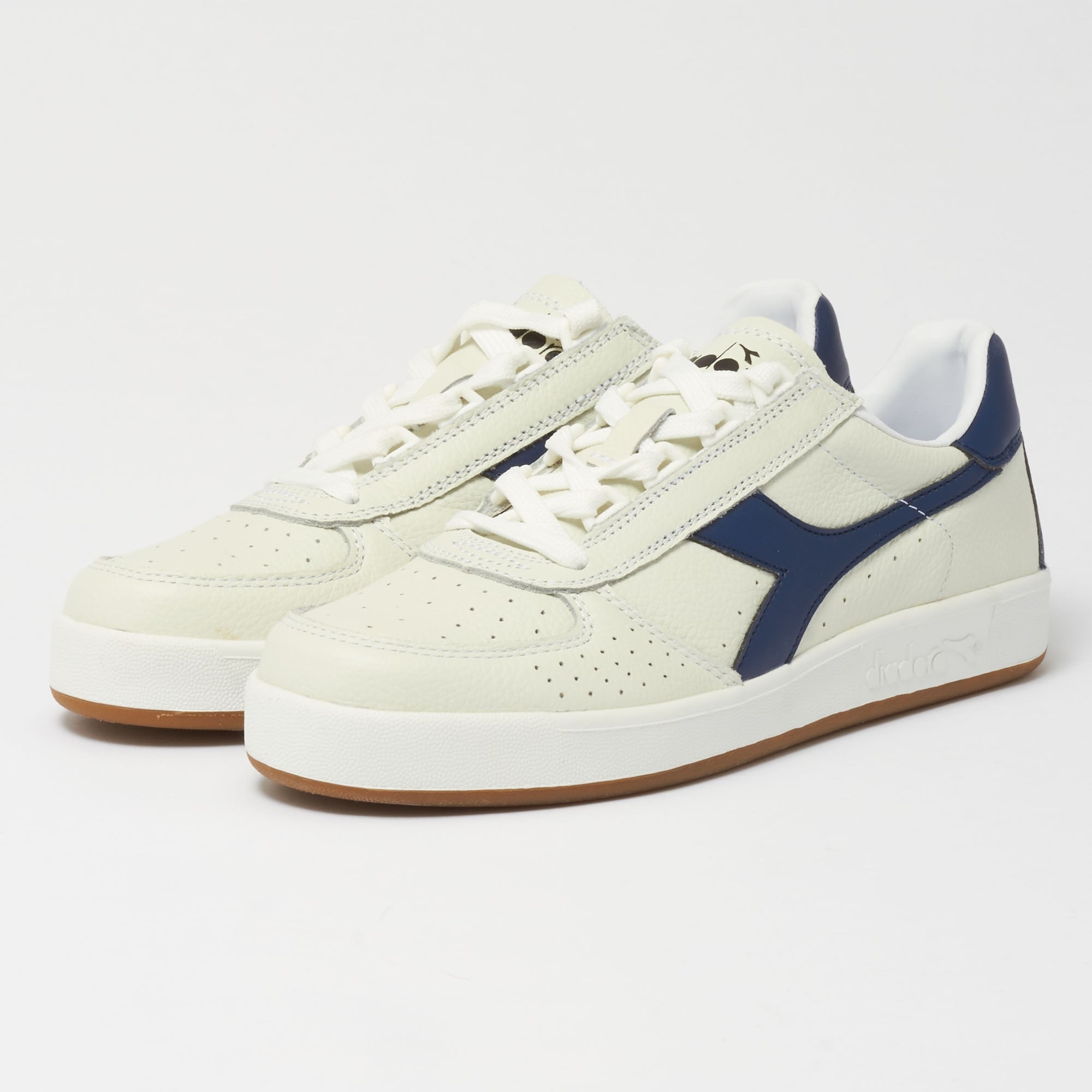 Diadora Borg Elite - White & Saltire Navy