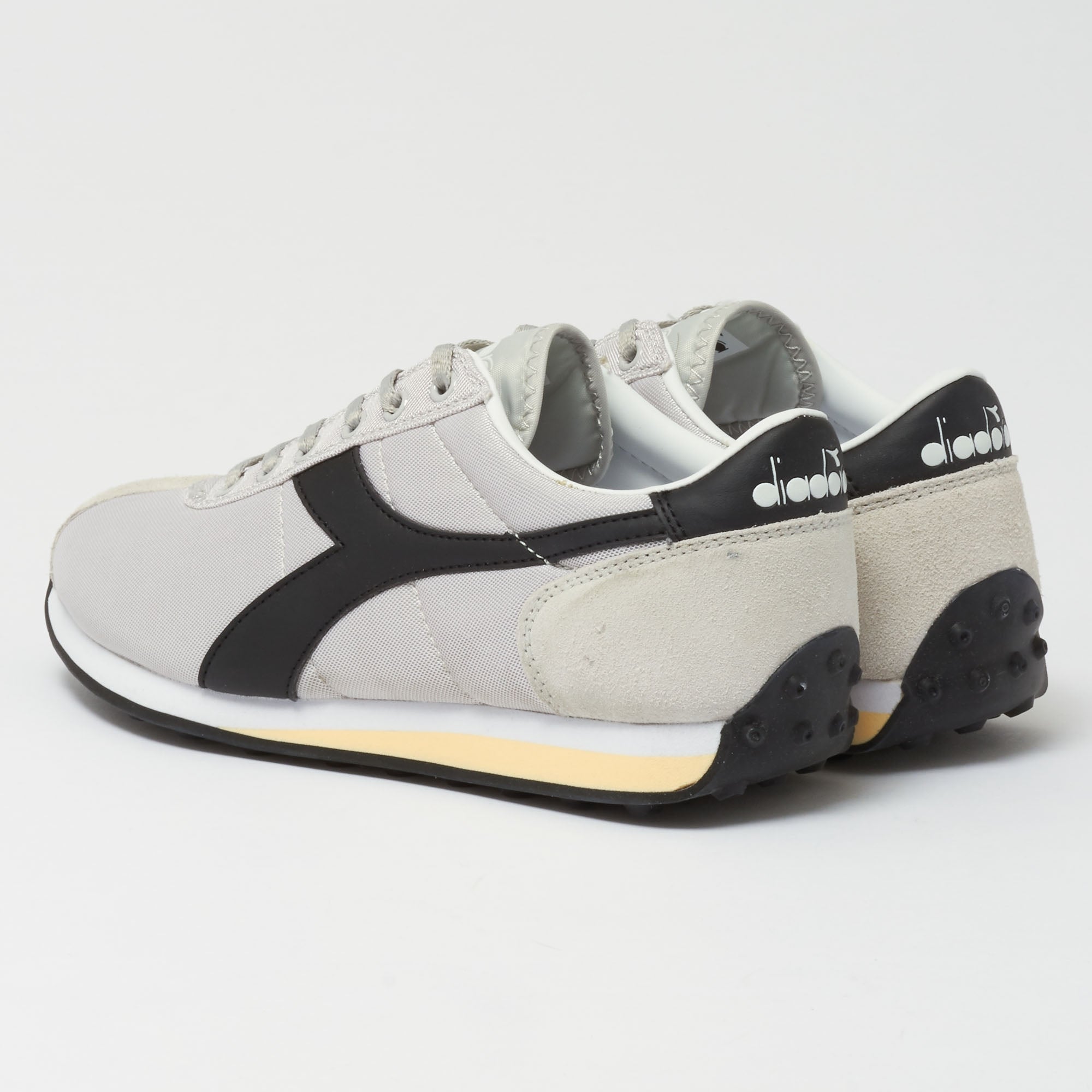 Diadora Sirio - White Sand & Black