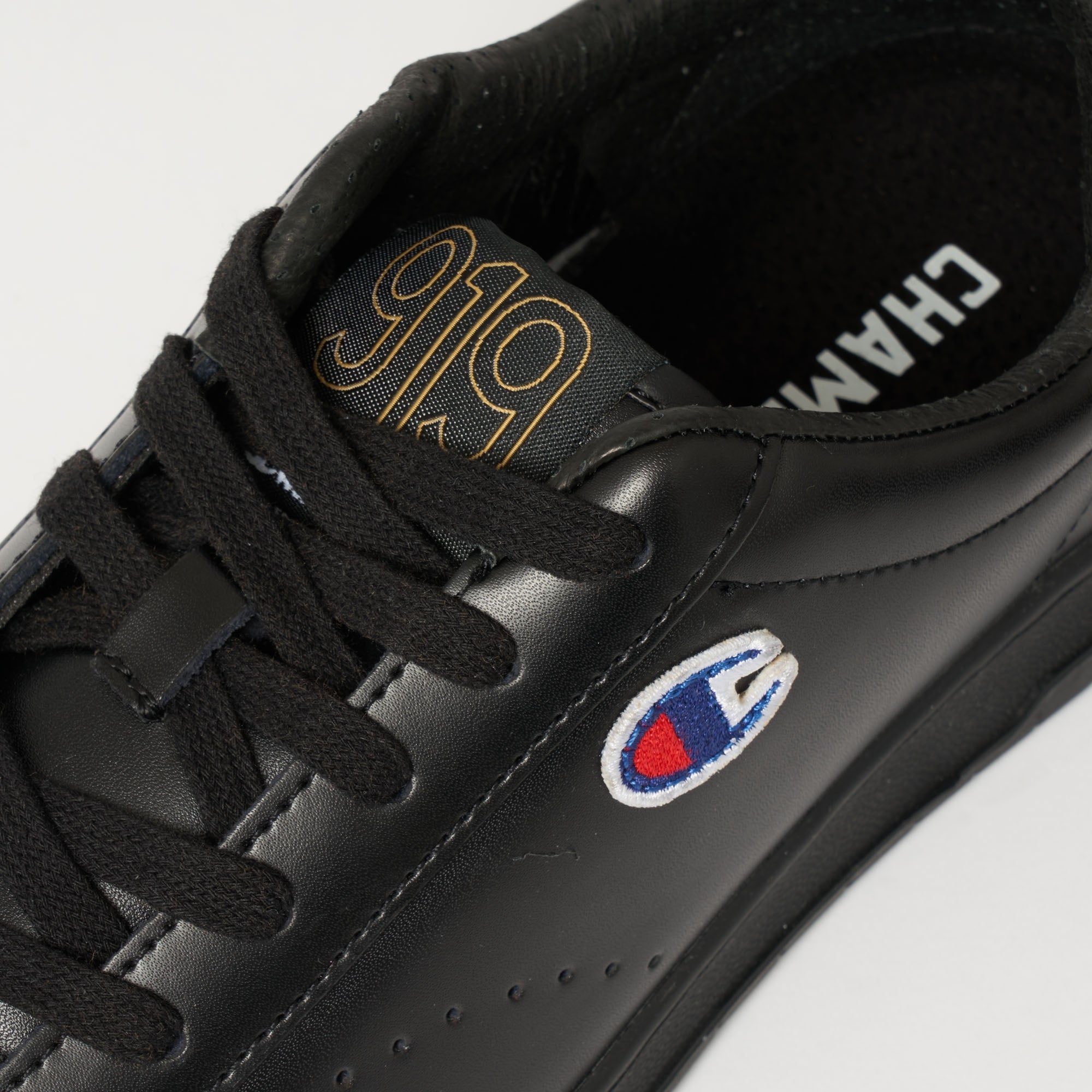 Champion 919 Low Top 'C' Patch Trainers - Black