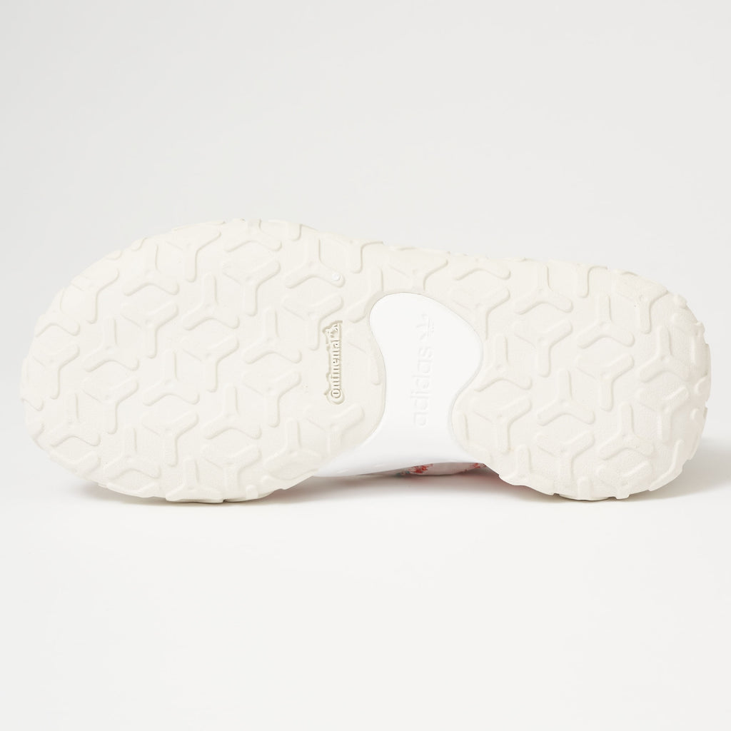 F/22 Primeknit - Trace Orange, Crystal White & FTWR White