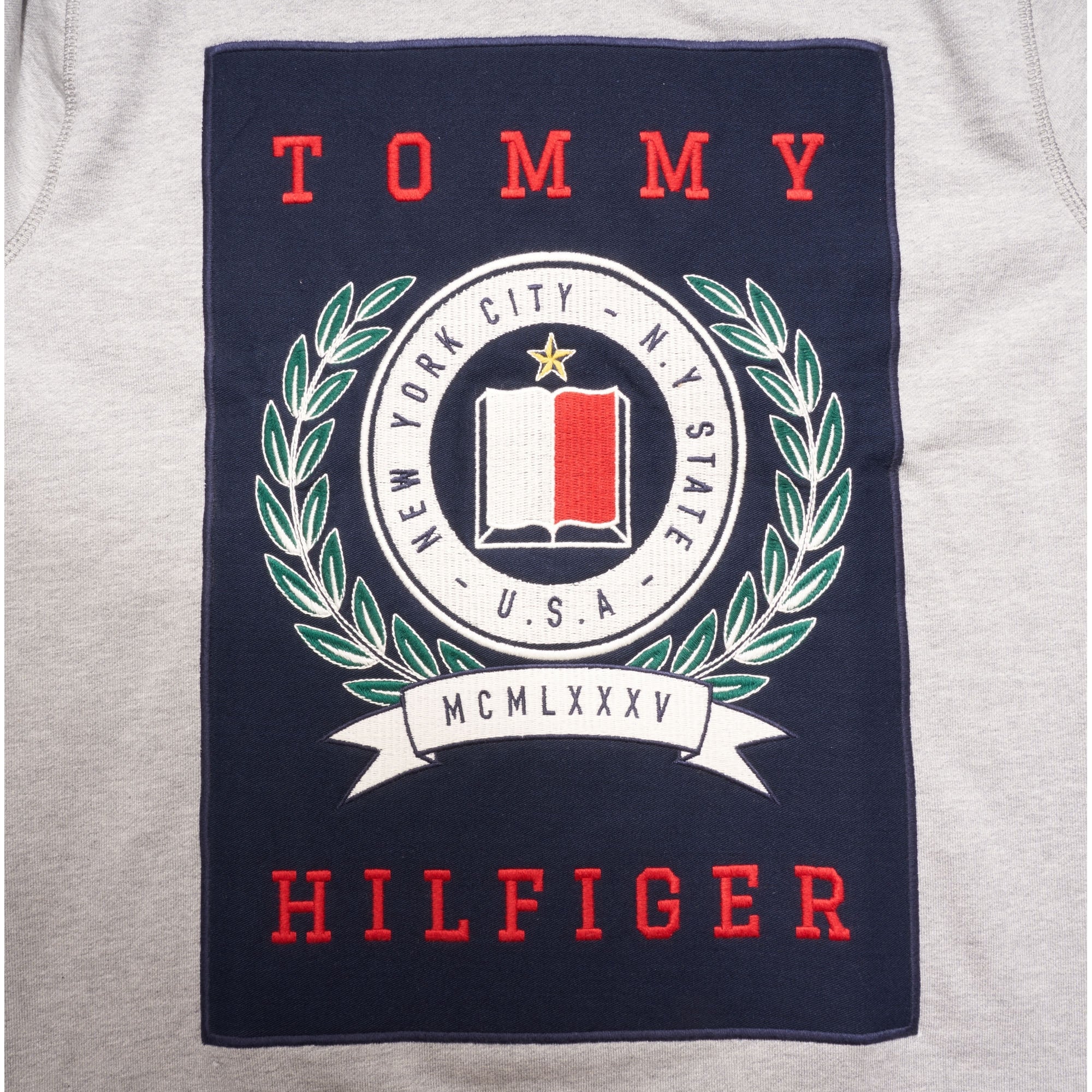 Crest Sweatshirt - Cloud Heather