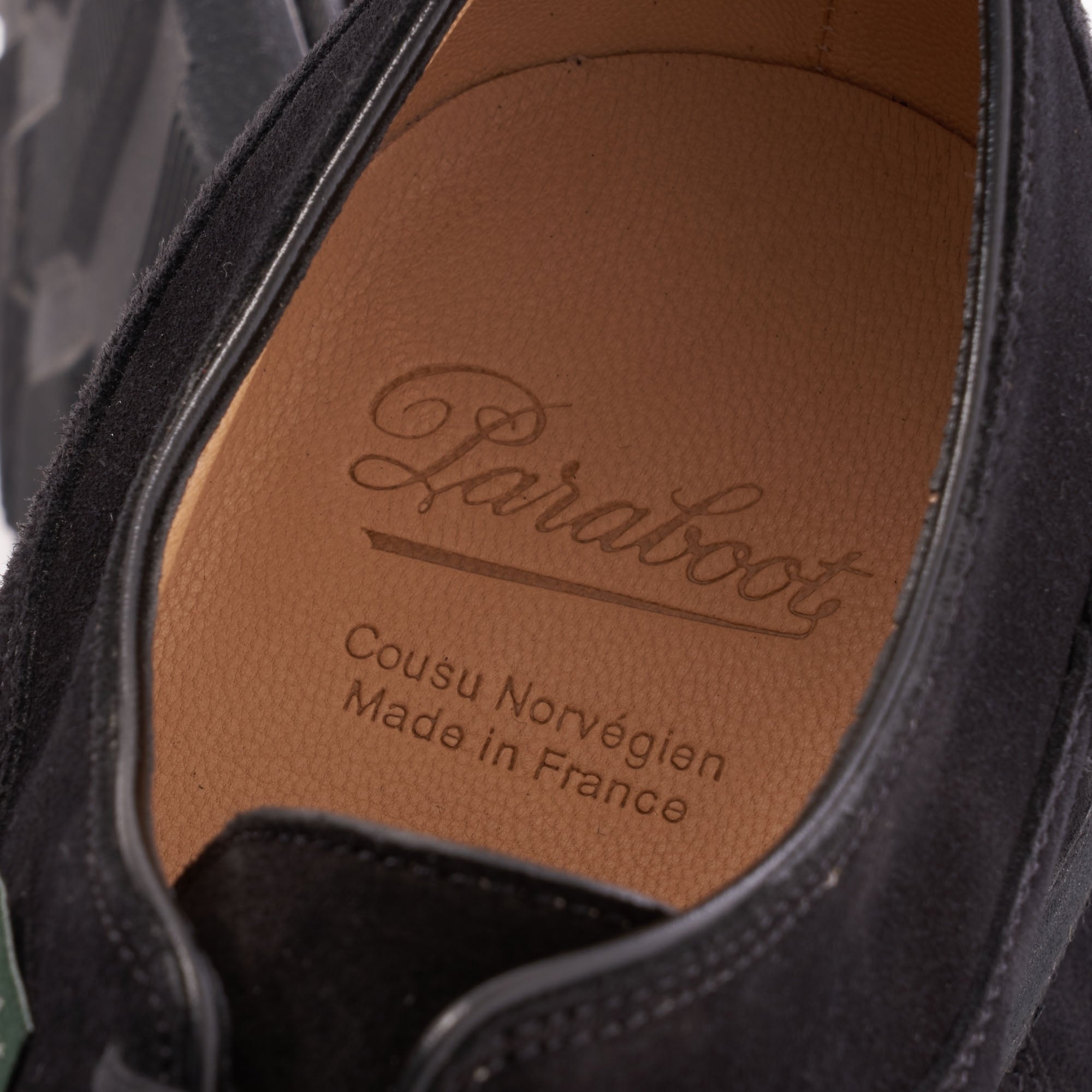 Avigon Griff II - Velvet Noir