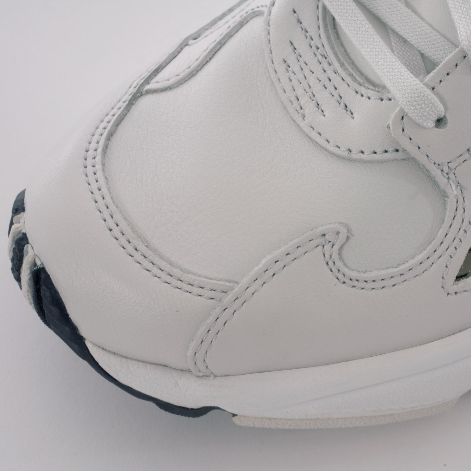 Adidas Originals Womens Falcon - White & Orange
