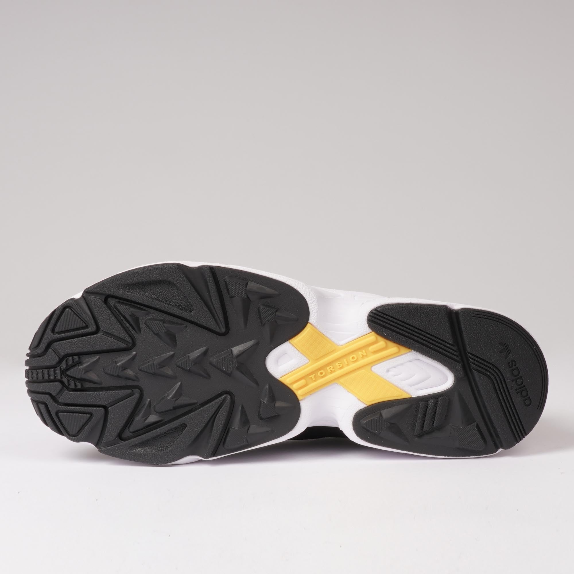 Adidas Originals Yung-1 - Core Black & FTWR White