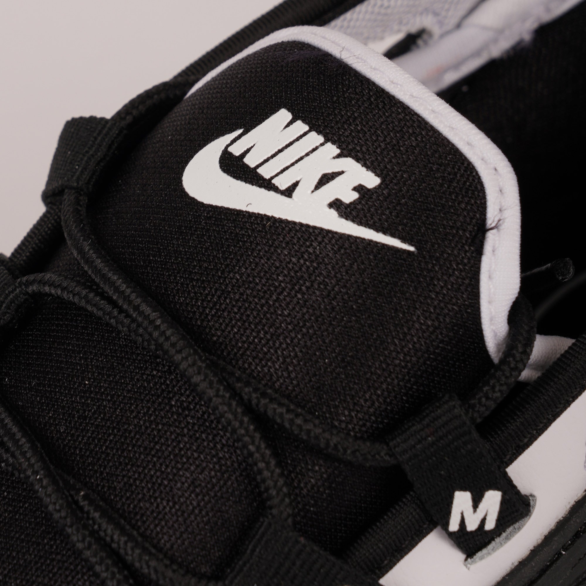 Nike Zoom 2K - White & Black