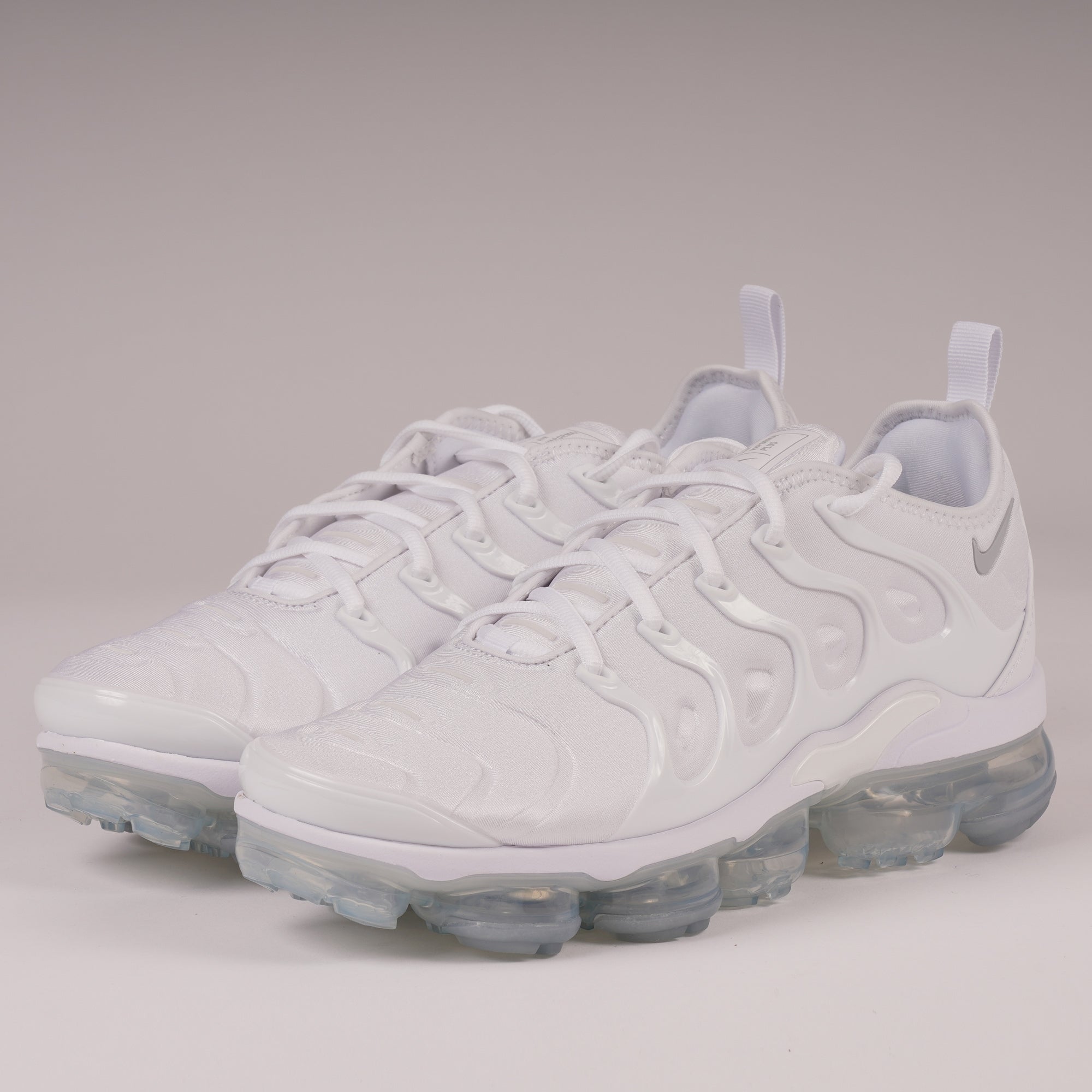 Nike Air Vapormax Plus - White & Pure Platinum