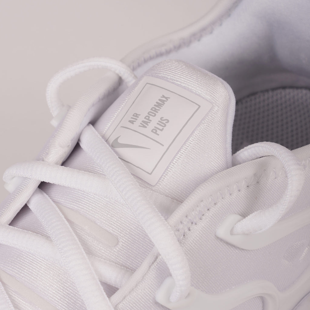 Nike Air Vapormax Plus - White & Pure Platinum