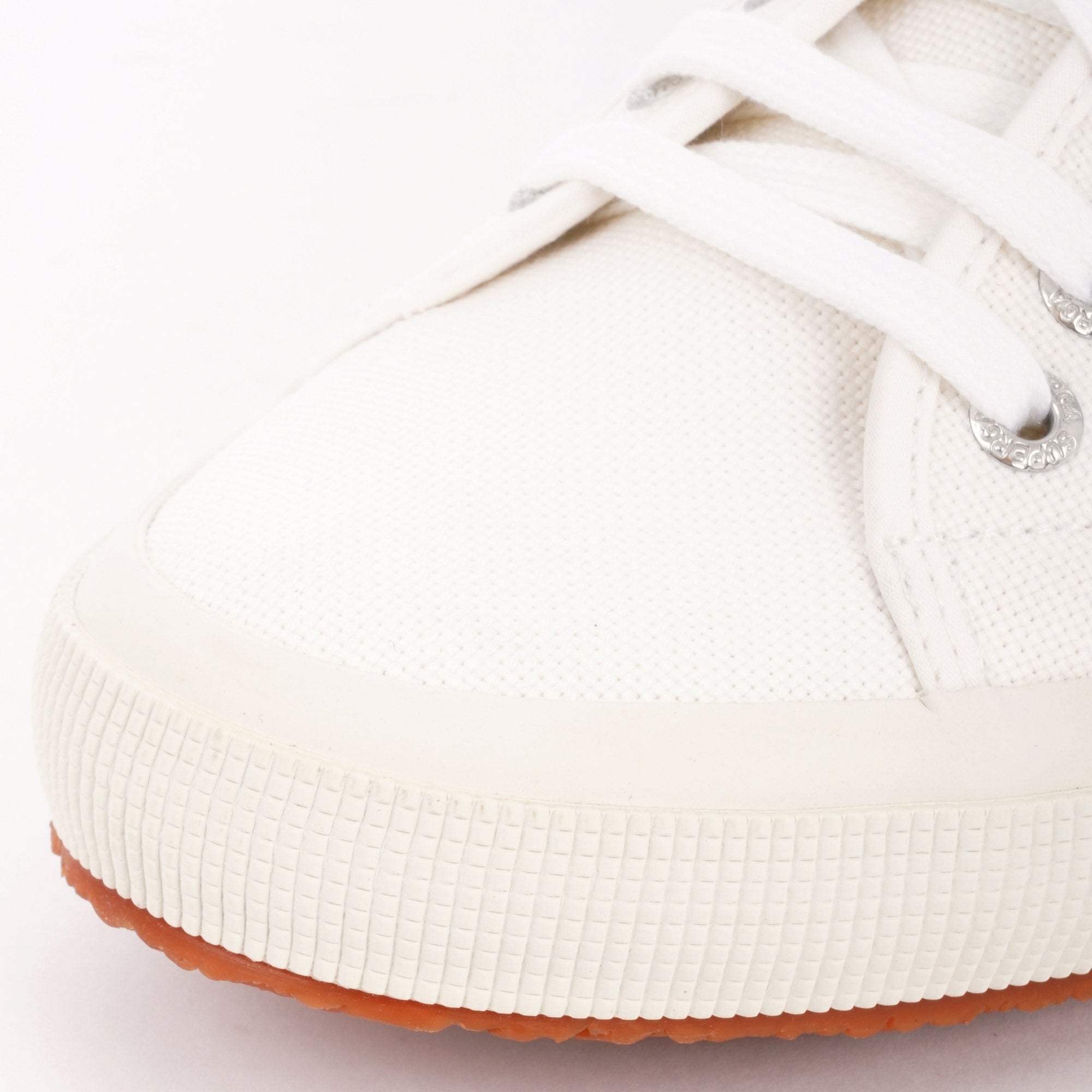 2750 COTU Classic - White