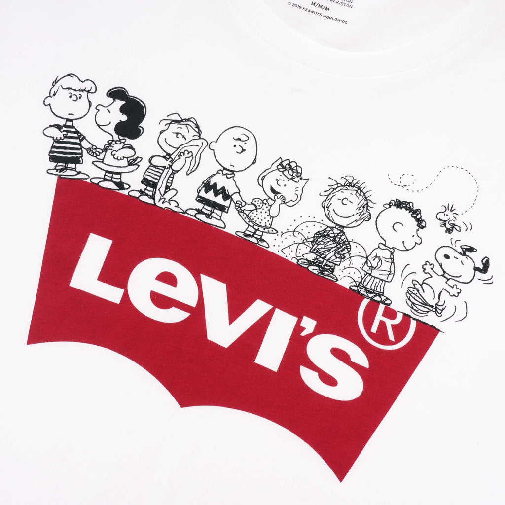 Levi's ® x Peanuts The Gang Graphic Housemark T-Shirt - White