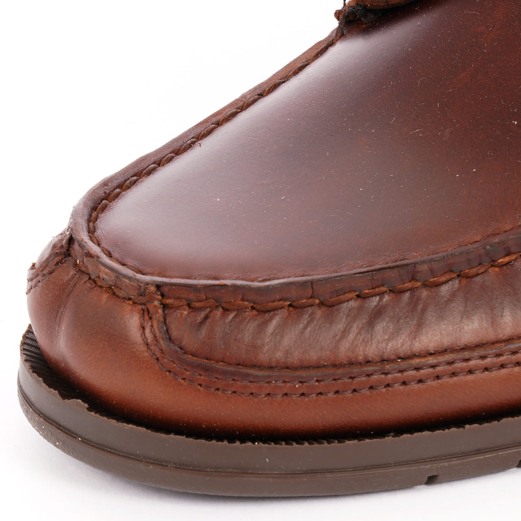 Schooner Waxed Leather Boat Shoes - Brown