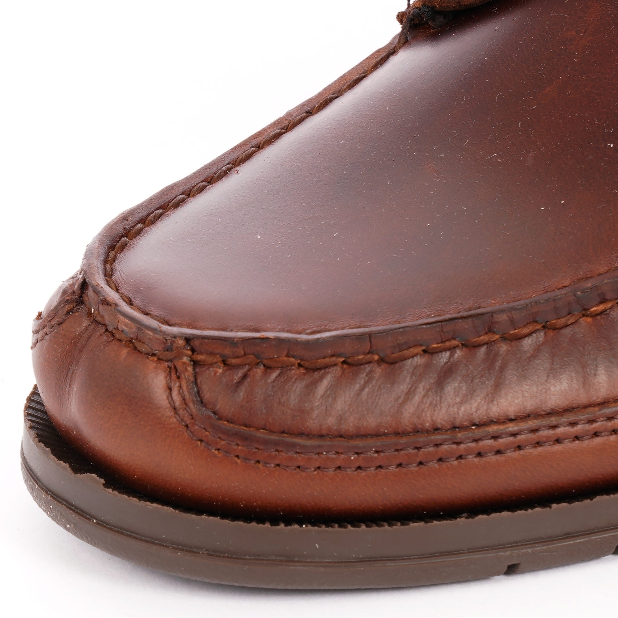 Schooner Waxed Leather Boat Shoes - Brown