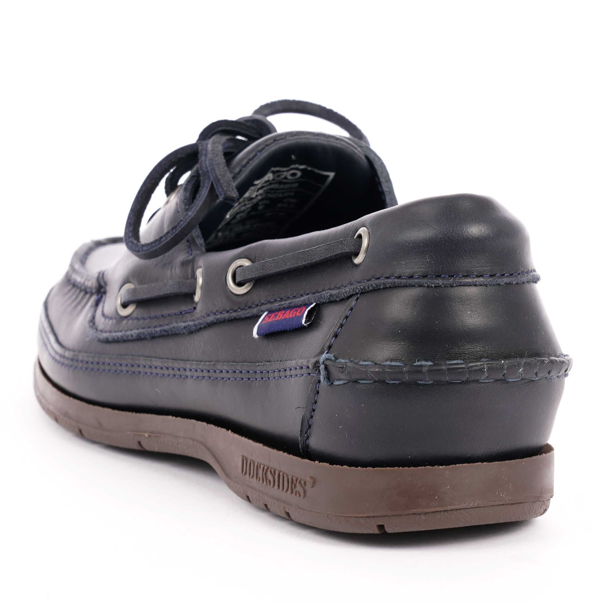 Schooner Waxed Leather Boat Shoes - Navy