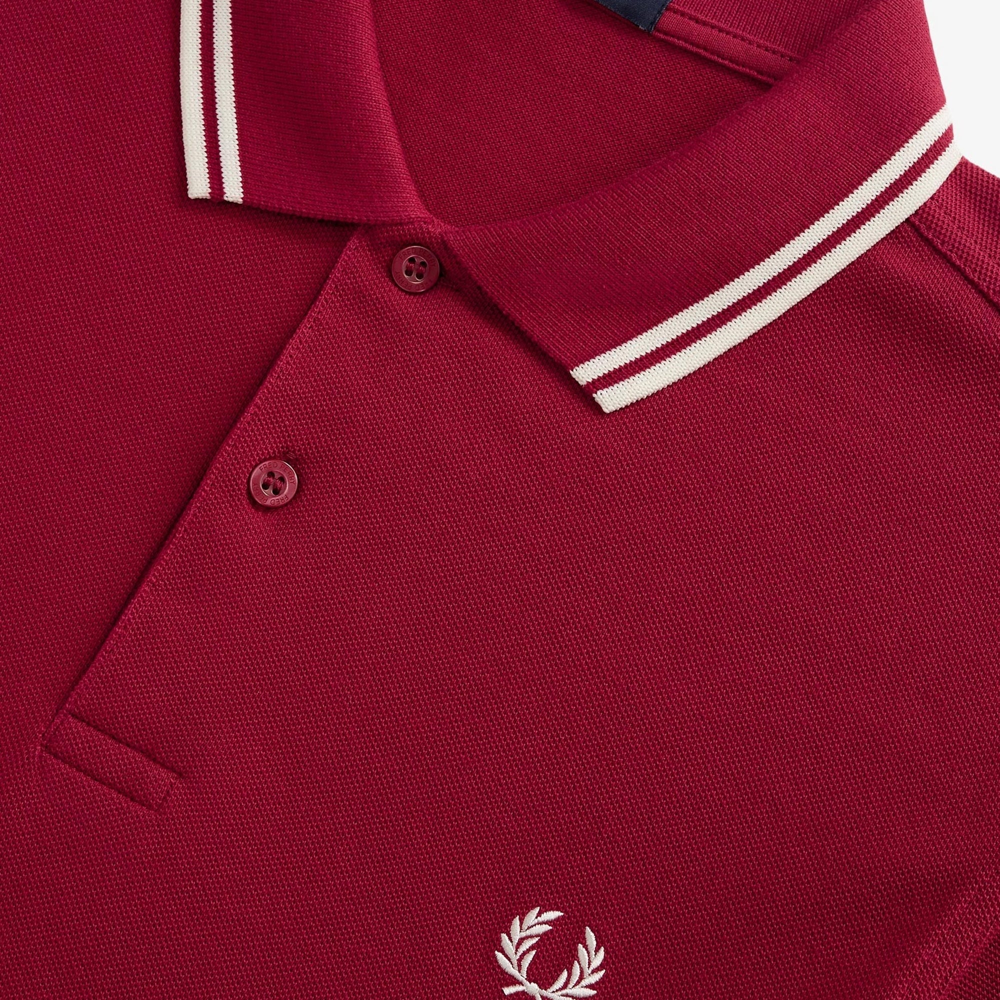 Fred Perry M3600 Twin Tipped Polo Shirt - Claret & Snow White