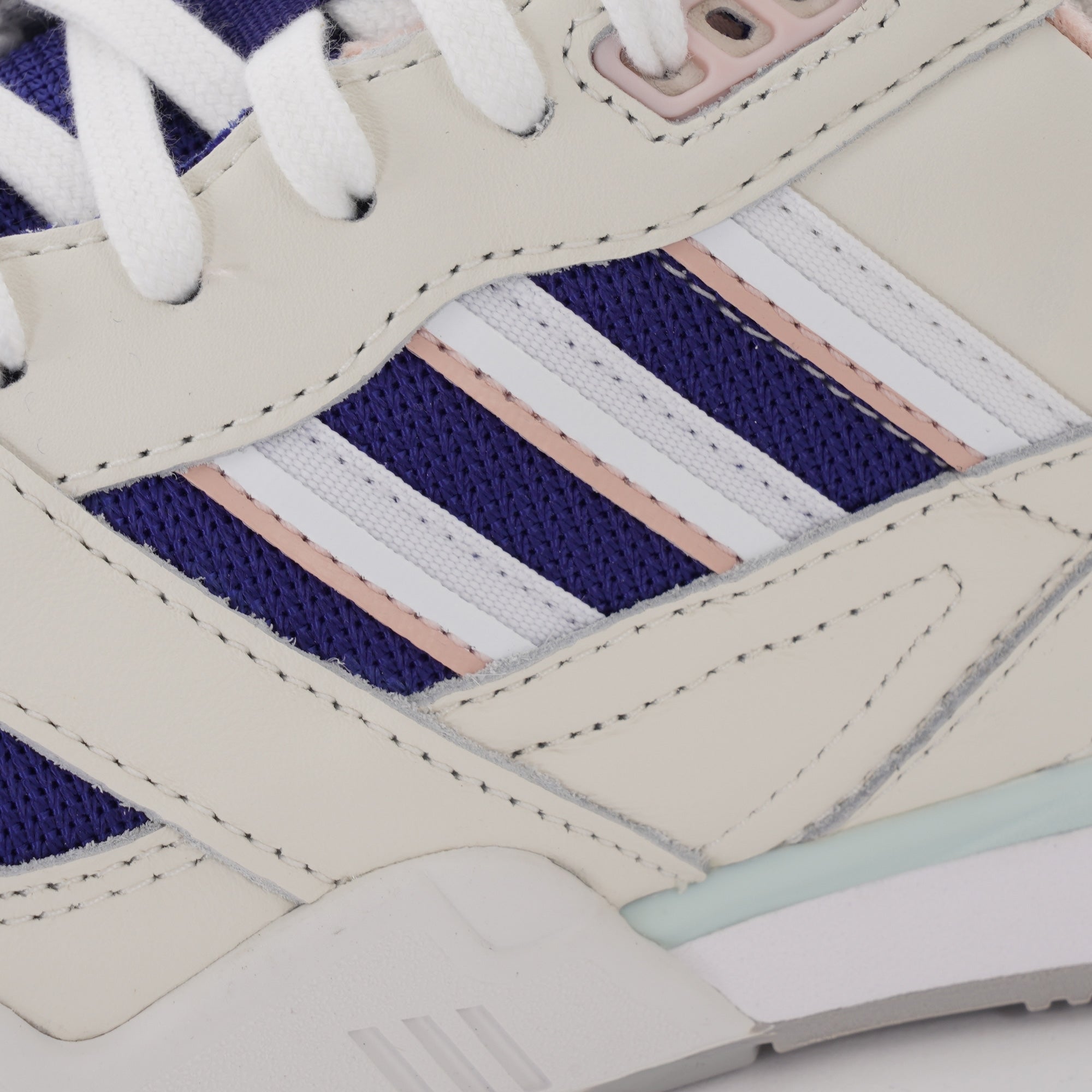 Adidas Originals A.R. Trainer - Off White, FTW White & Real Purple
