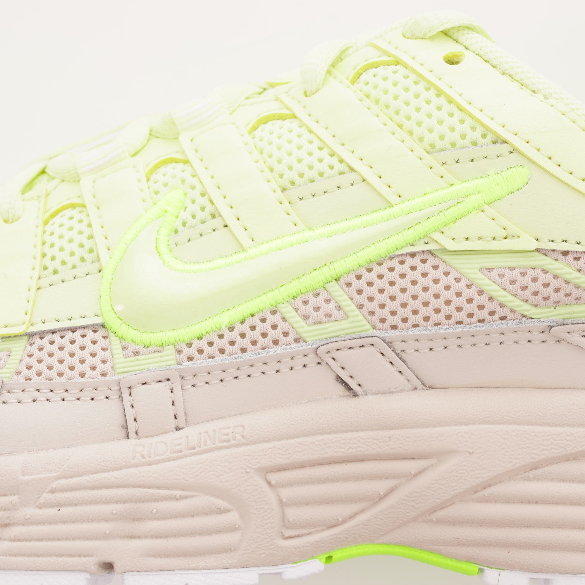 Nike Womens P-6000 Green Grey