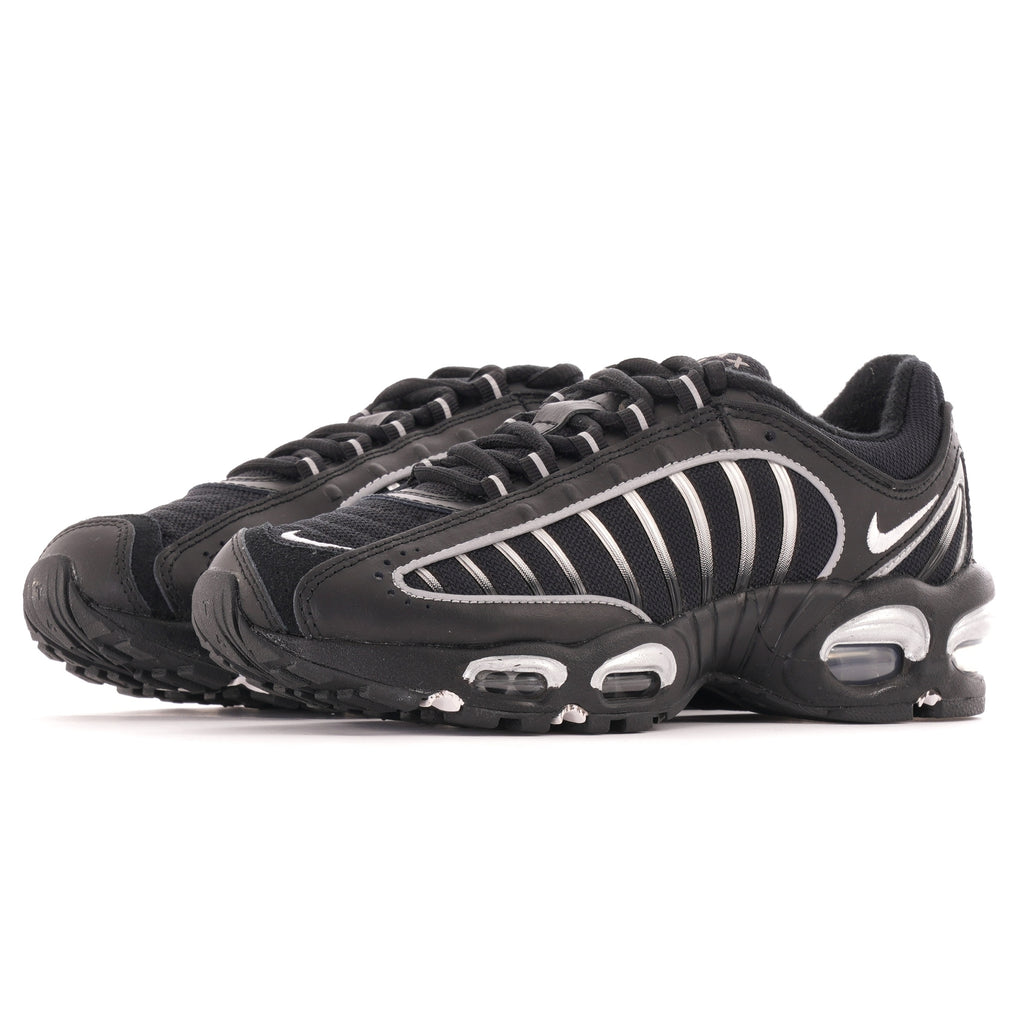 Nike Tailwind IV - Black