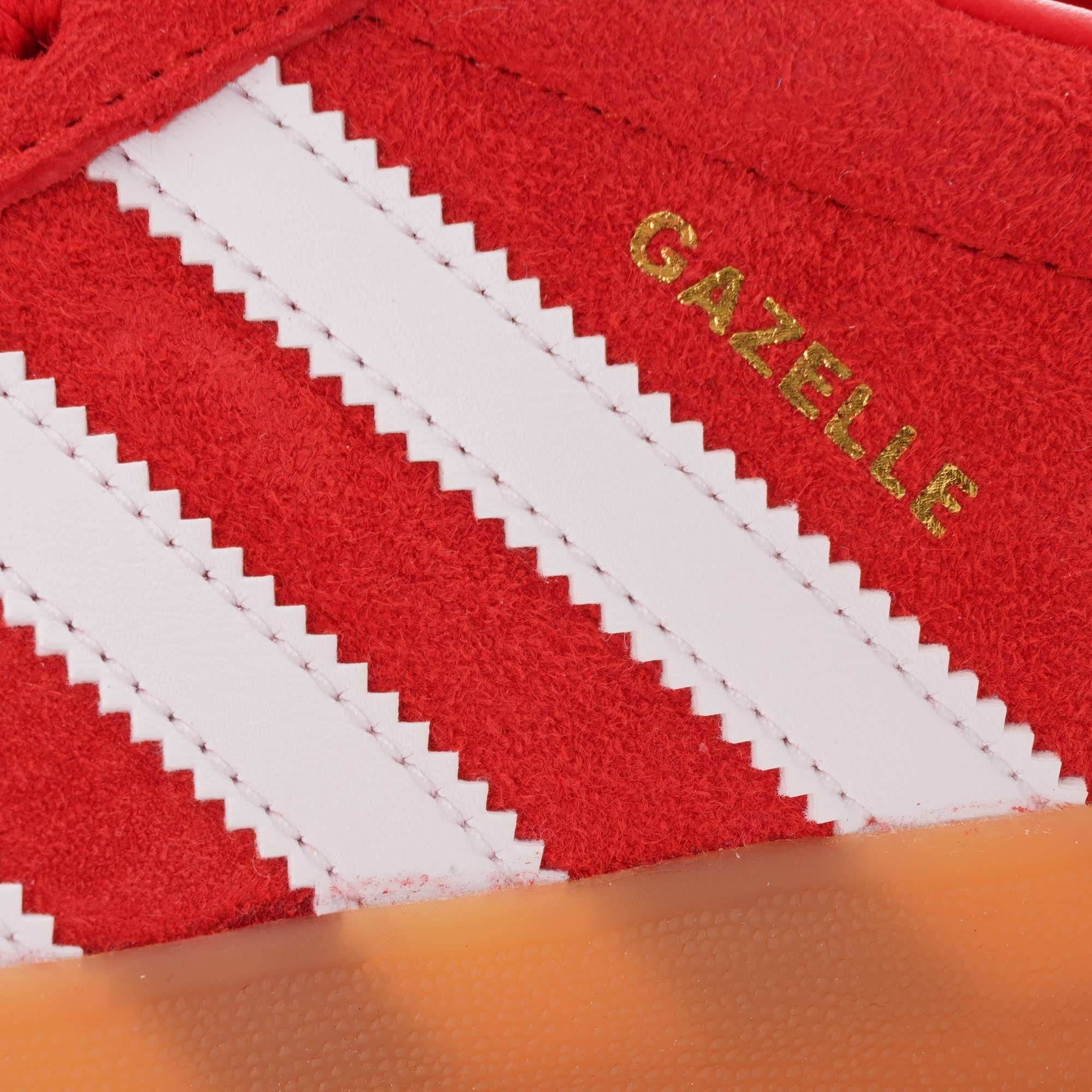 Gazelle Indoor - Red