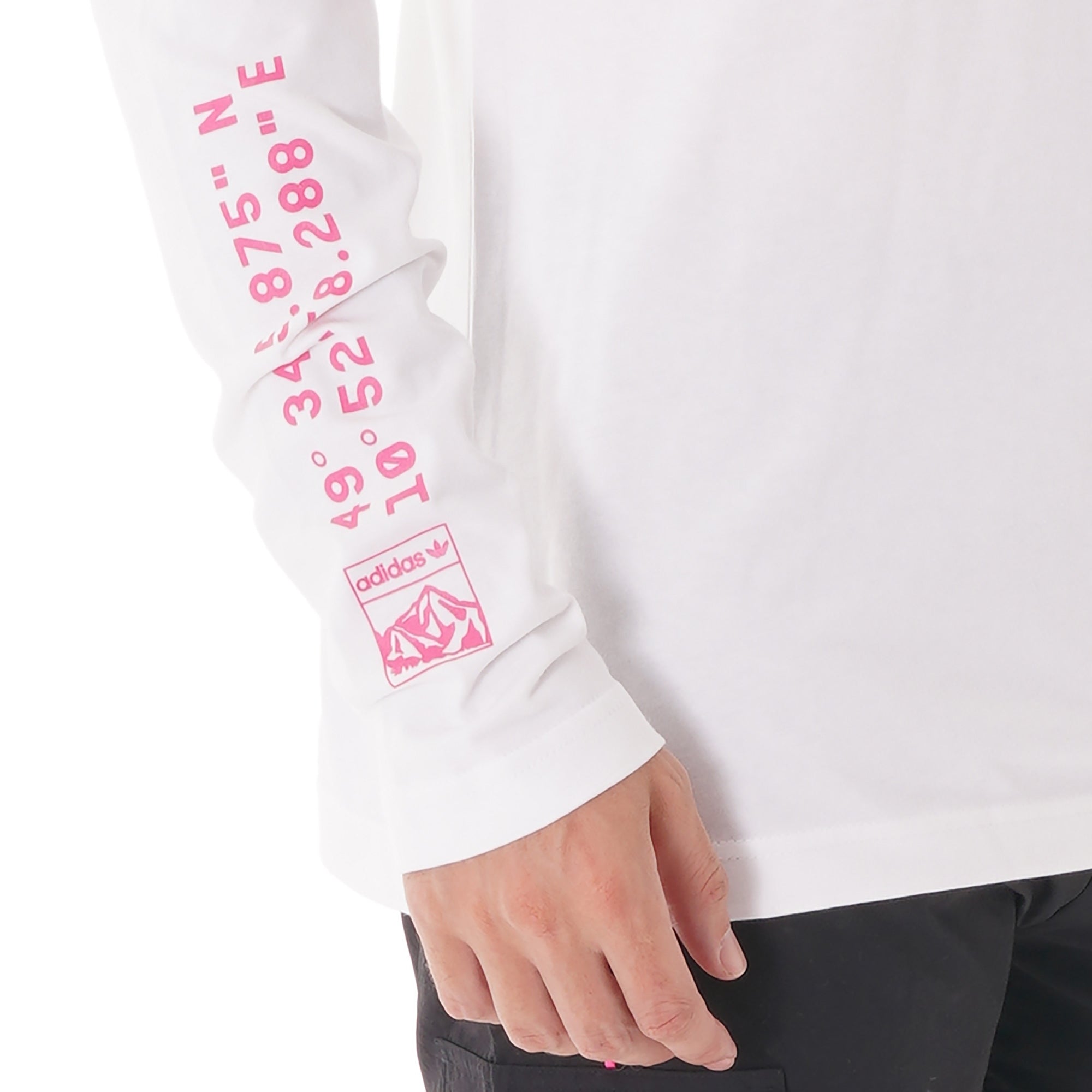 Adidas Originals Long-Sleeve Adiplore - White
