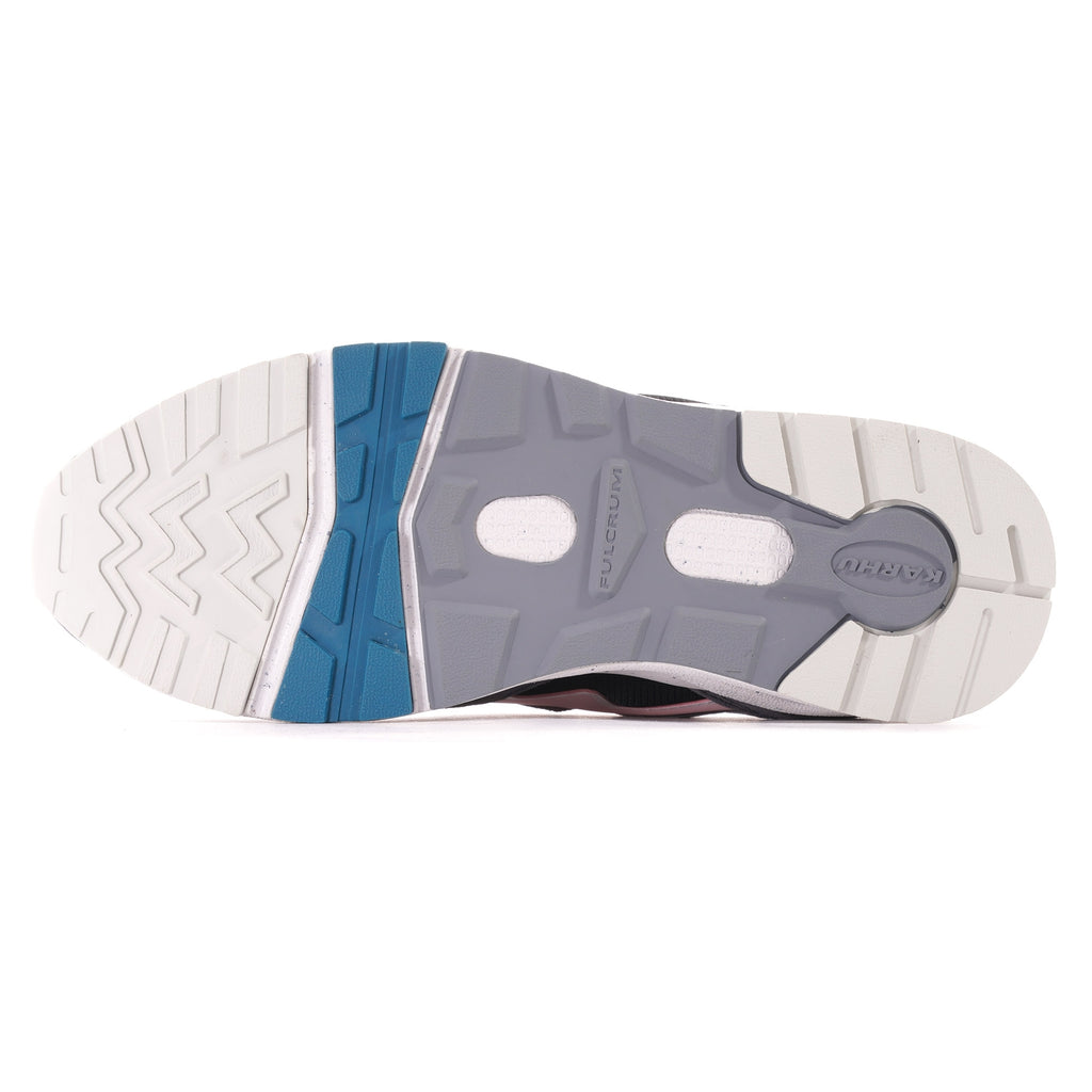 Karhu Aria 95 - Smoked Pearl and Potpourri