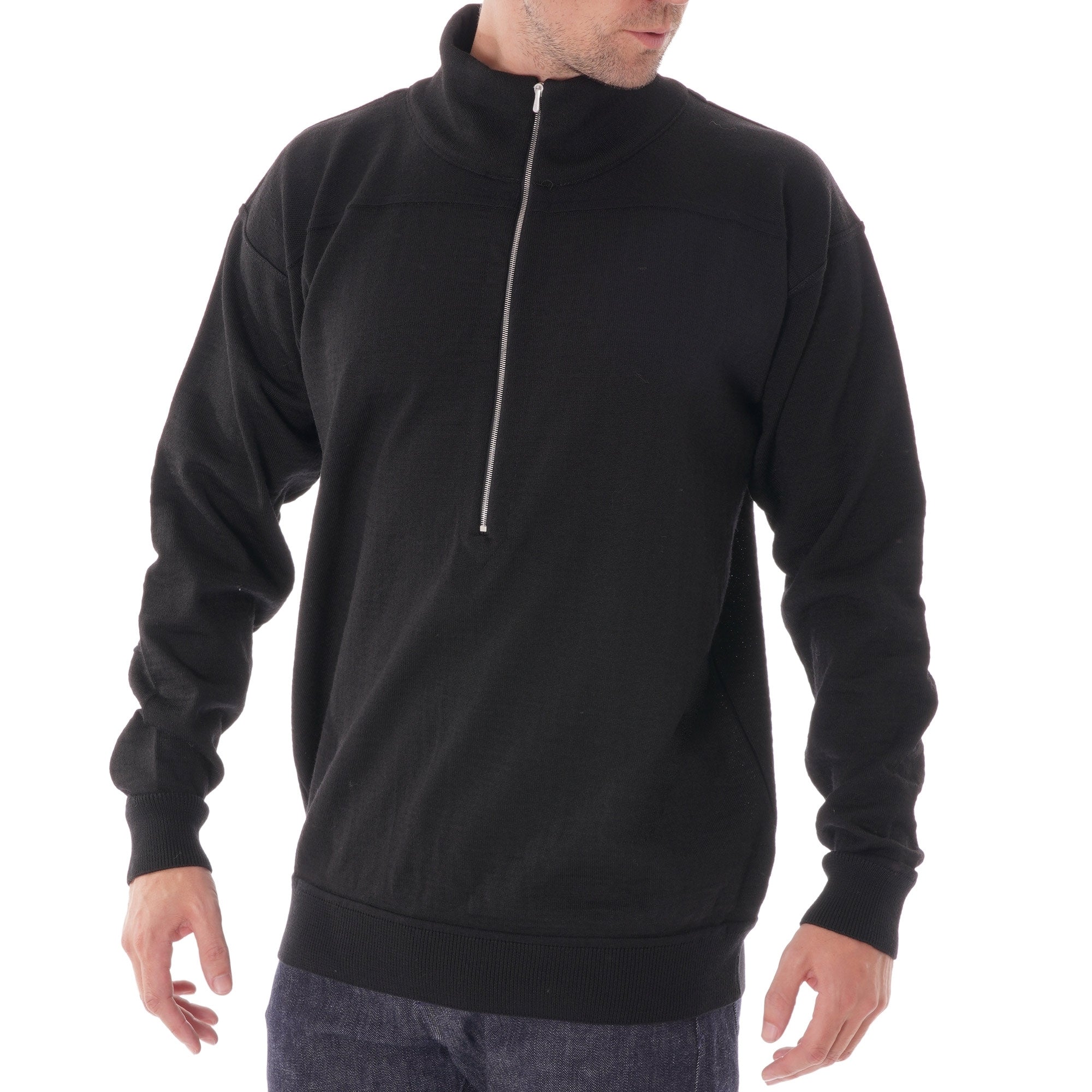 S.N.S Herning Element Short Zip - Black
