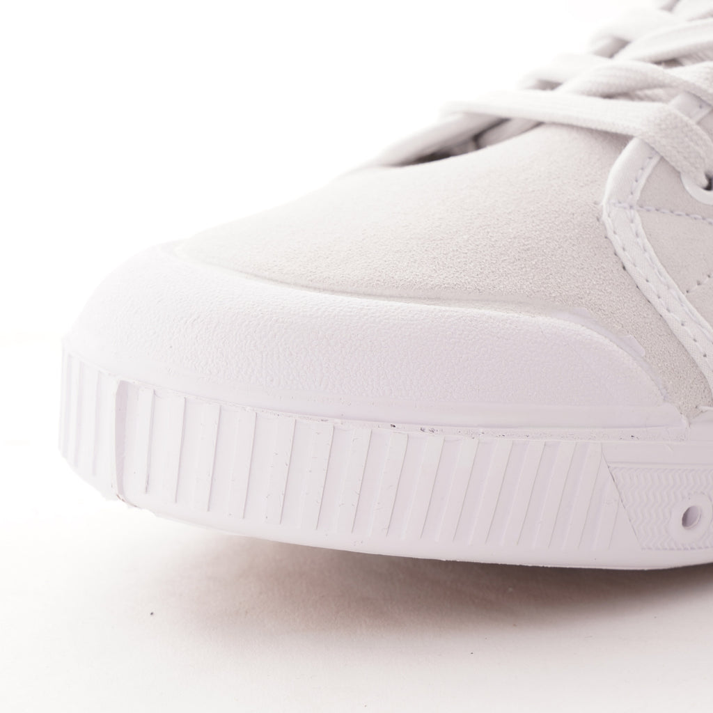 Spring Court B2 Suede - White