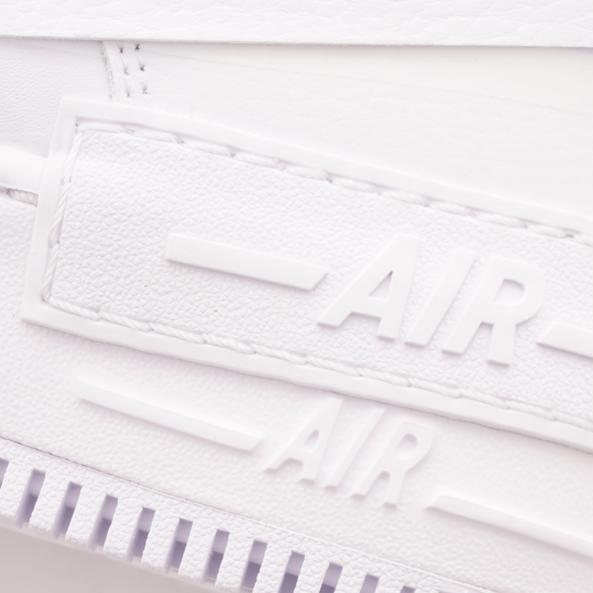 Nike Women's Air Force 1 Shadow - White
