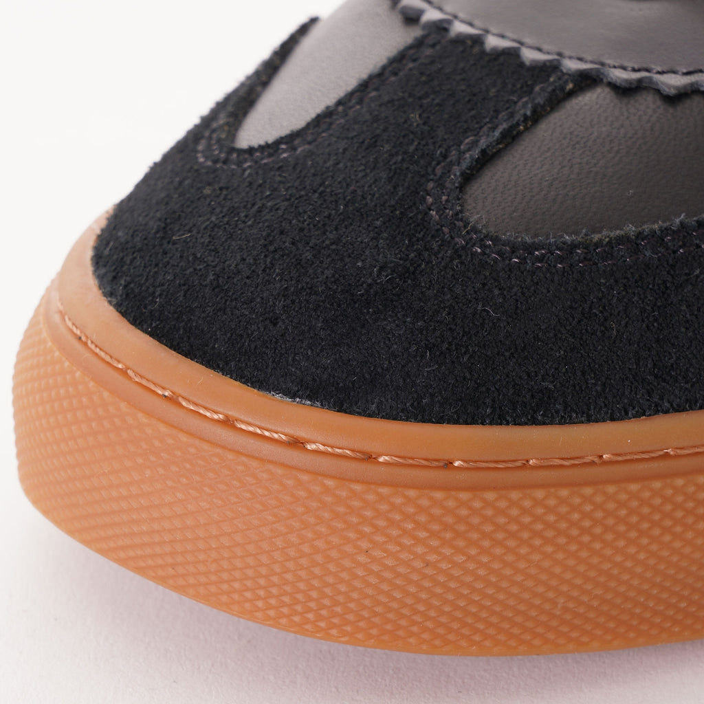 Bally Hellis - Black