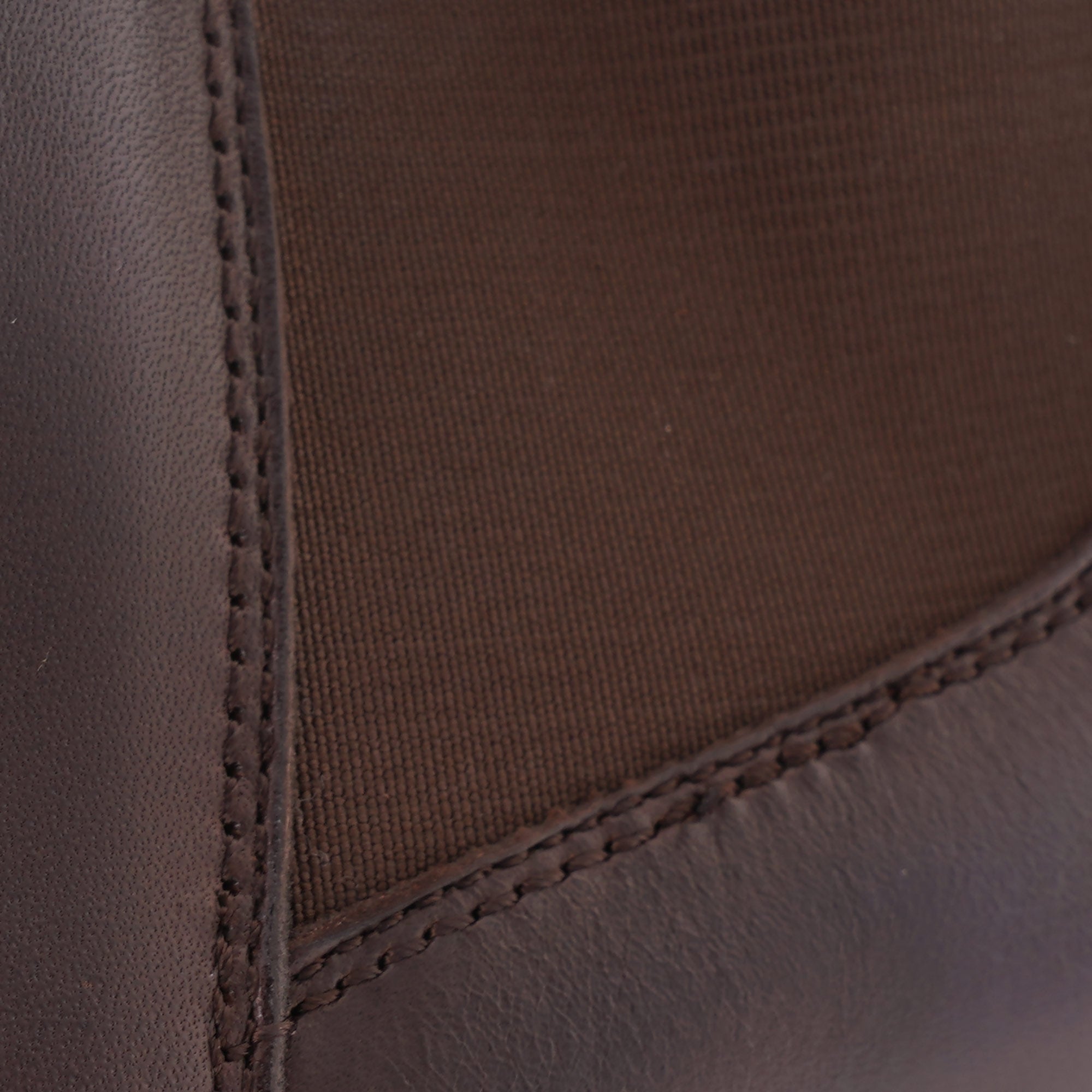 Chamfort - Noire Lis Cafe