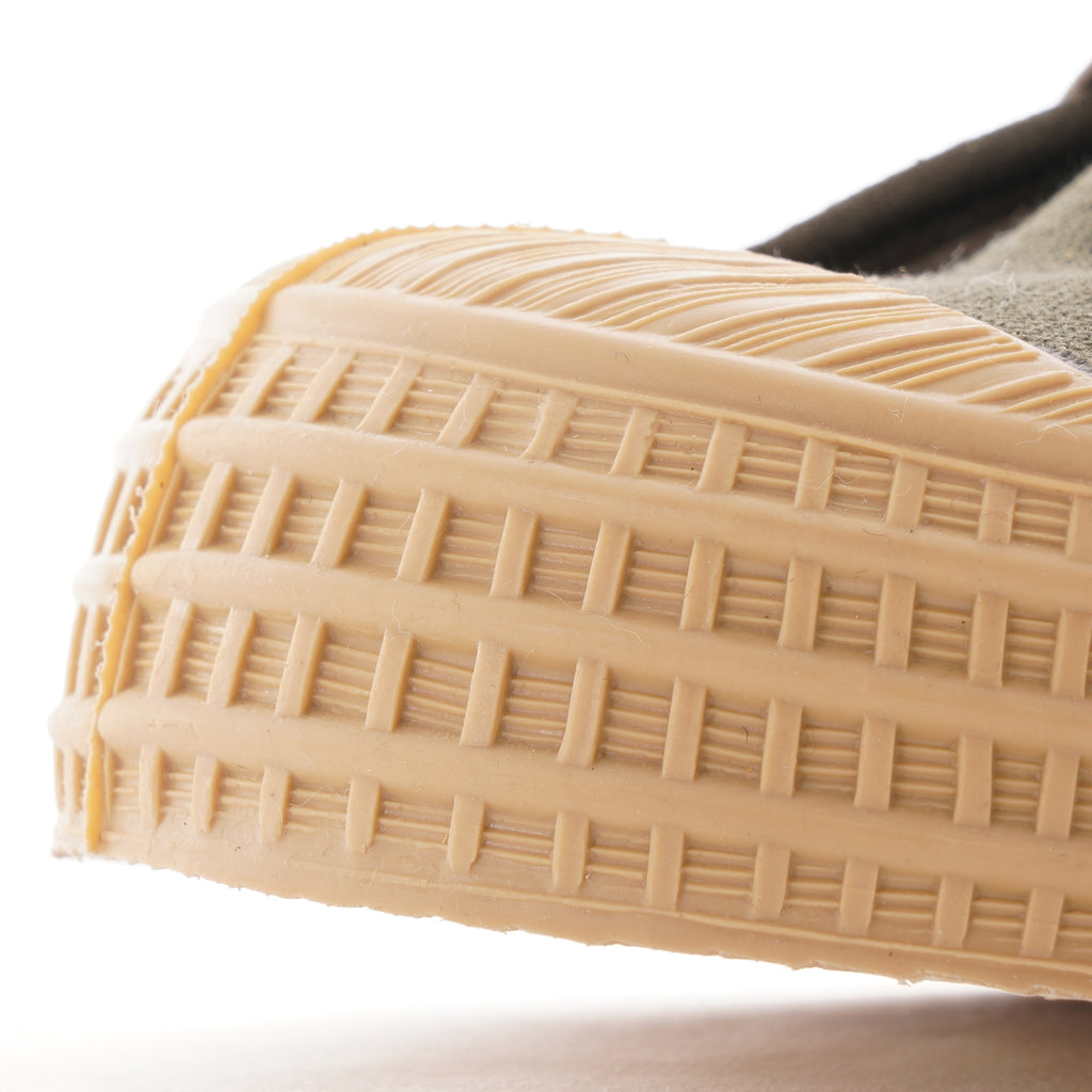 Universal Works x Novesta Star Dribble Fleece Lined - Olive