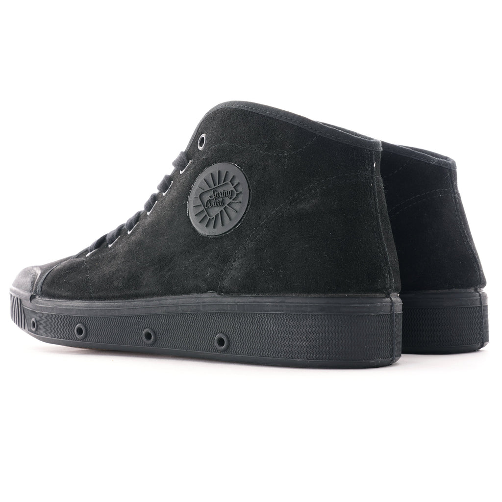 Spring Court B2 Suede - Black