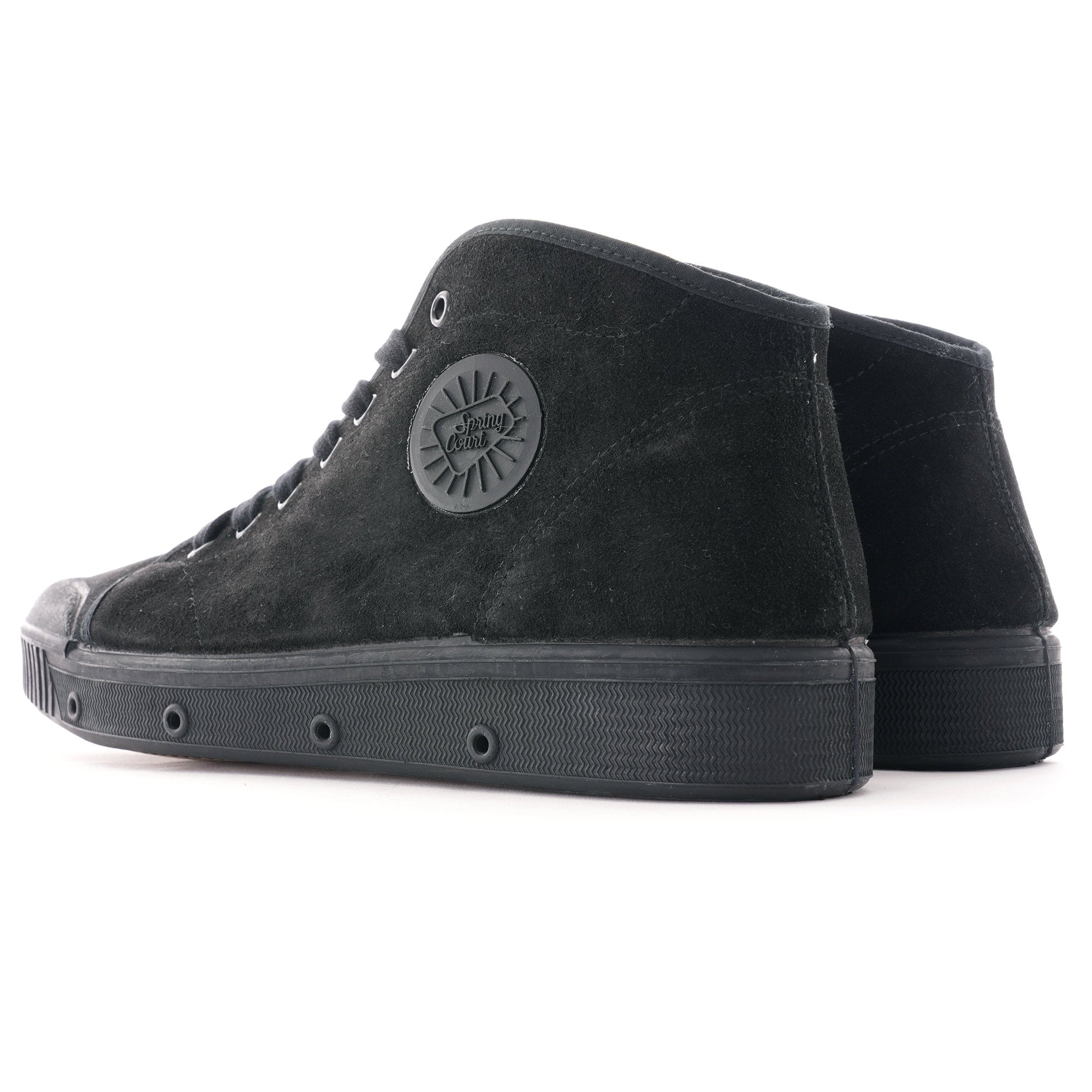 Spring Court B2 Suede - Black
