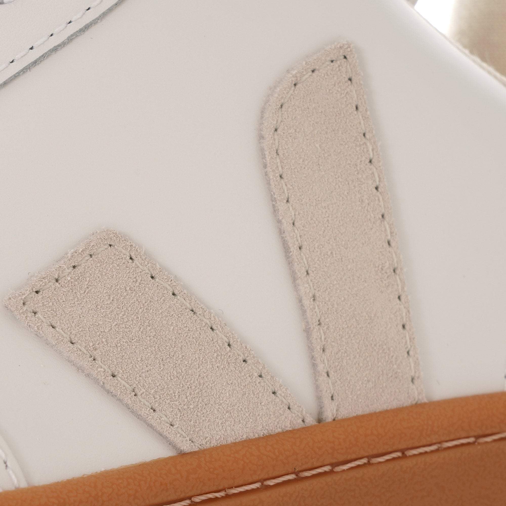 Veja V-12 Leather Natural Sole - Extra White