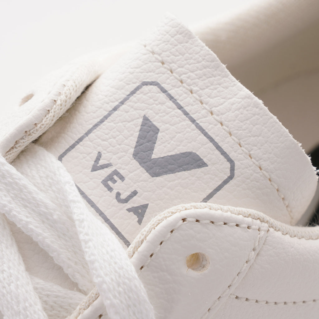 Veja Campo Chromefree Leather - White