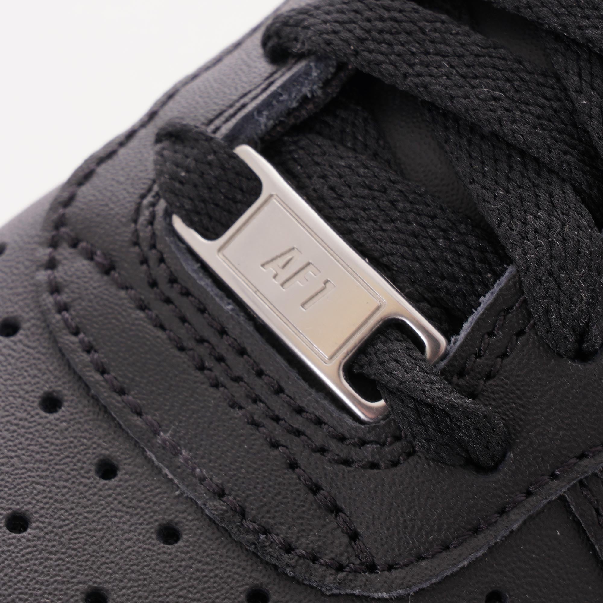 Nike Womens Air Force 1 07' - Black