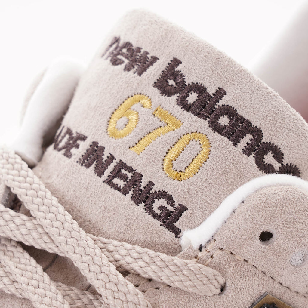 New Balance 670 Year Of The Rat - Grey/Pink