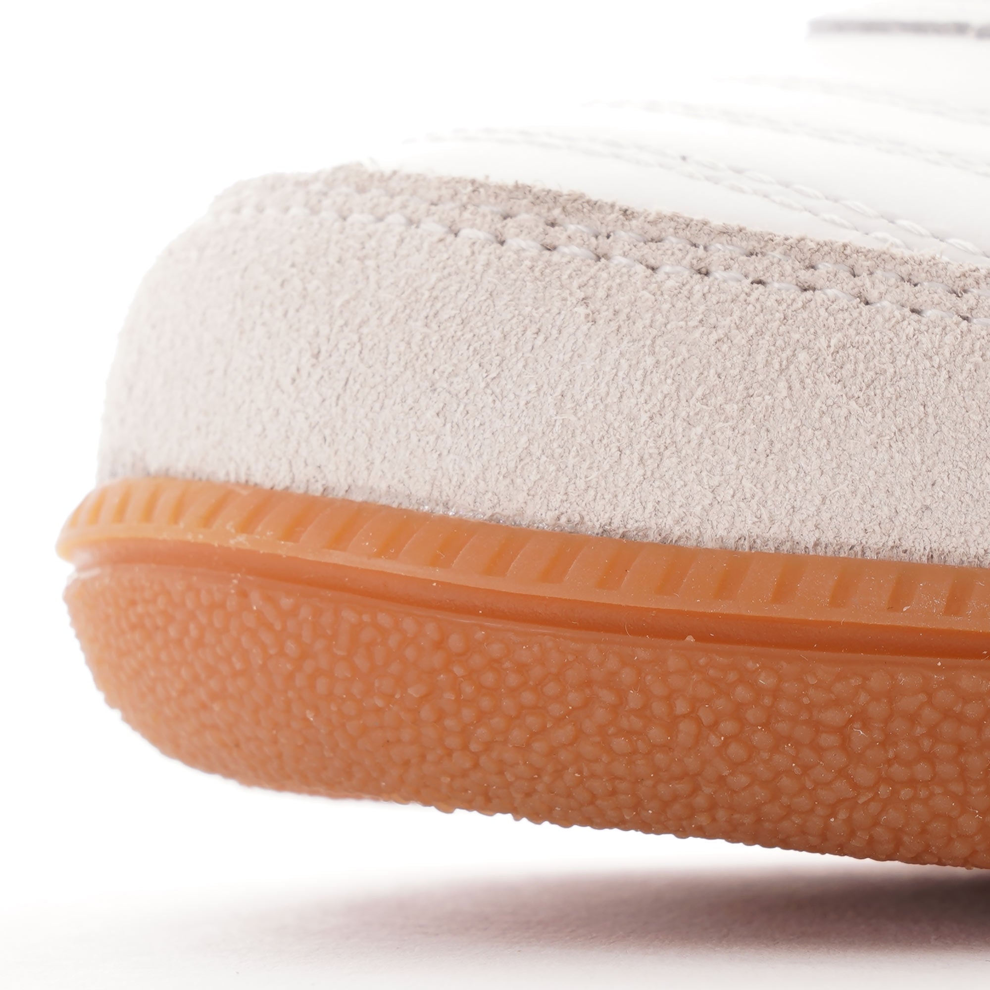 Diadora Gold Indoor - White and Black