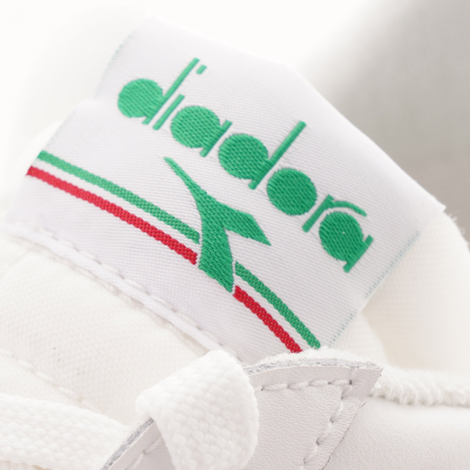 Diadora Melody Dirty Leather - White