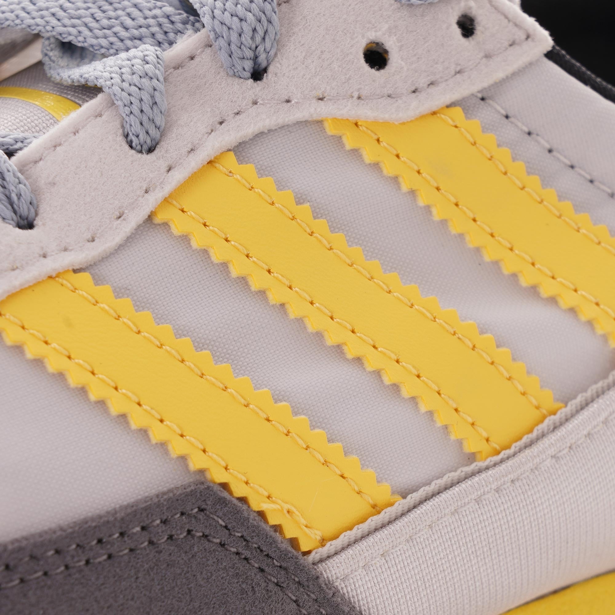 Adidas Originals Lowertree - Grey