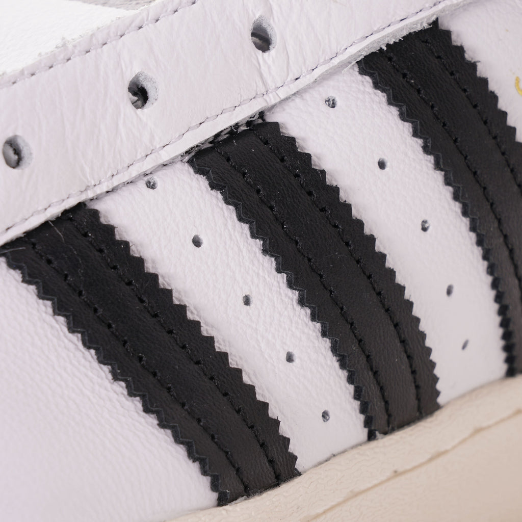 Adidas Originals Superstar Laceless - White